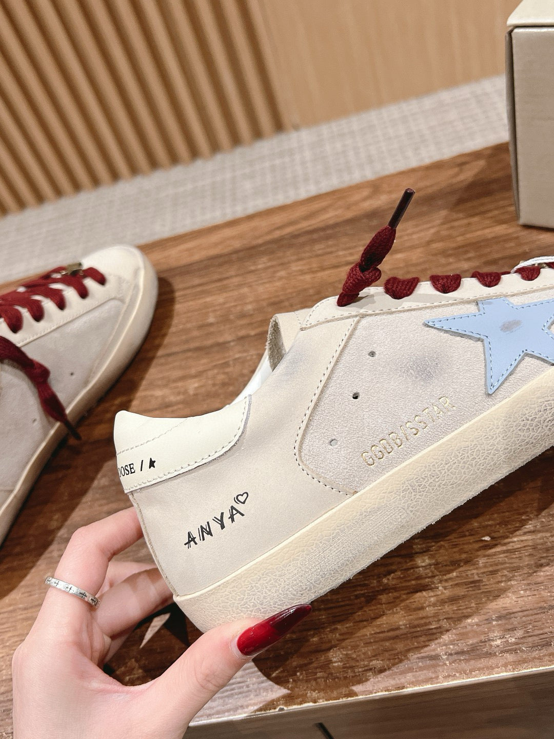 Golden Goose Sneaker