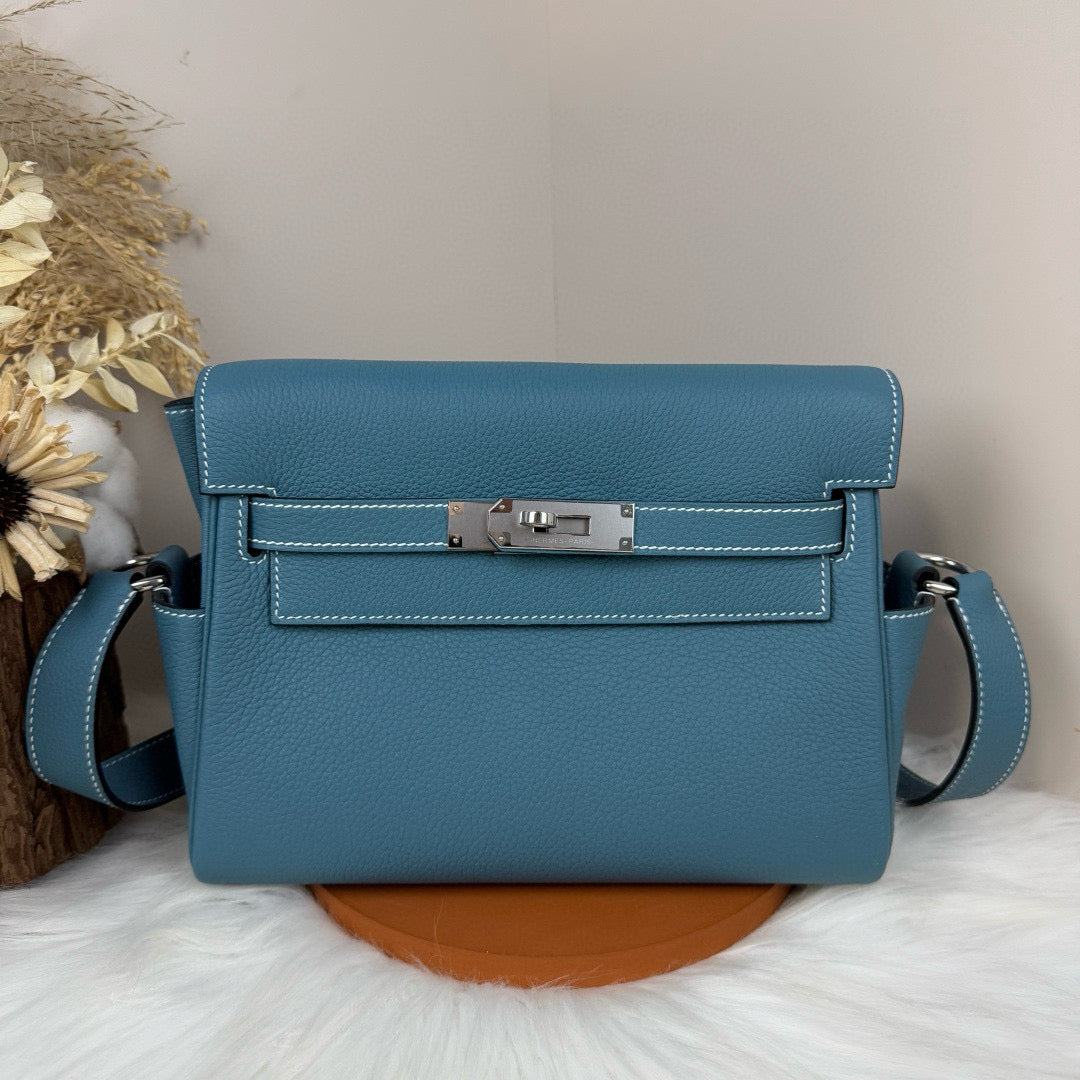 Hermes Messenger Bag