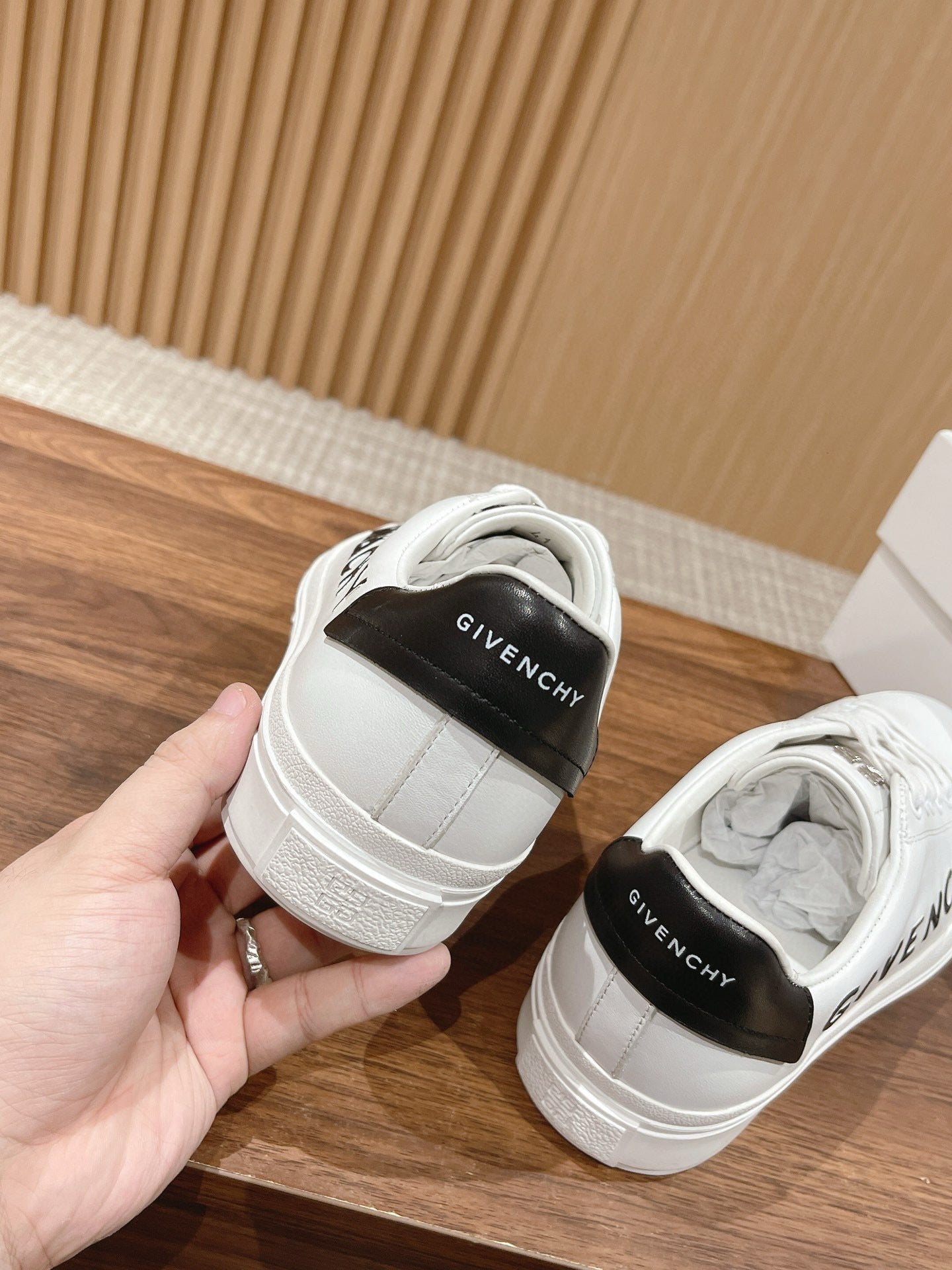 Givenchy Sneakers