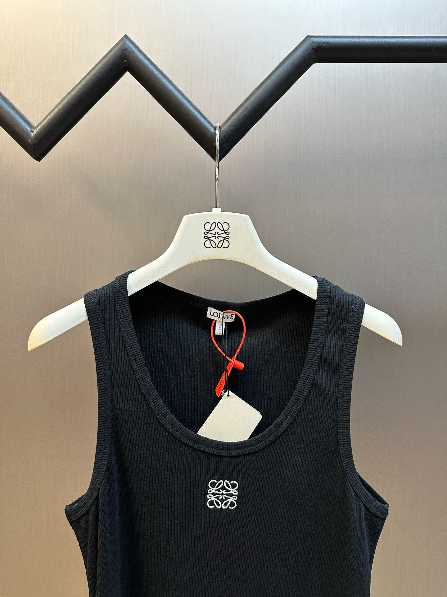 Loewe Singlet