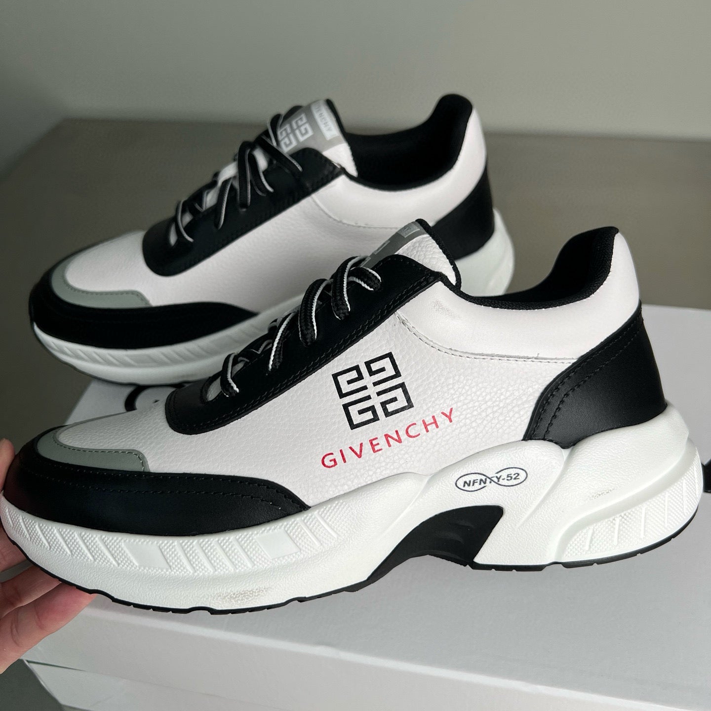 Givenchy Sneakers