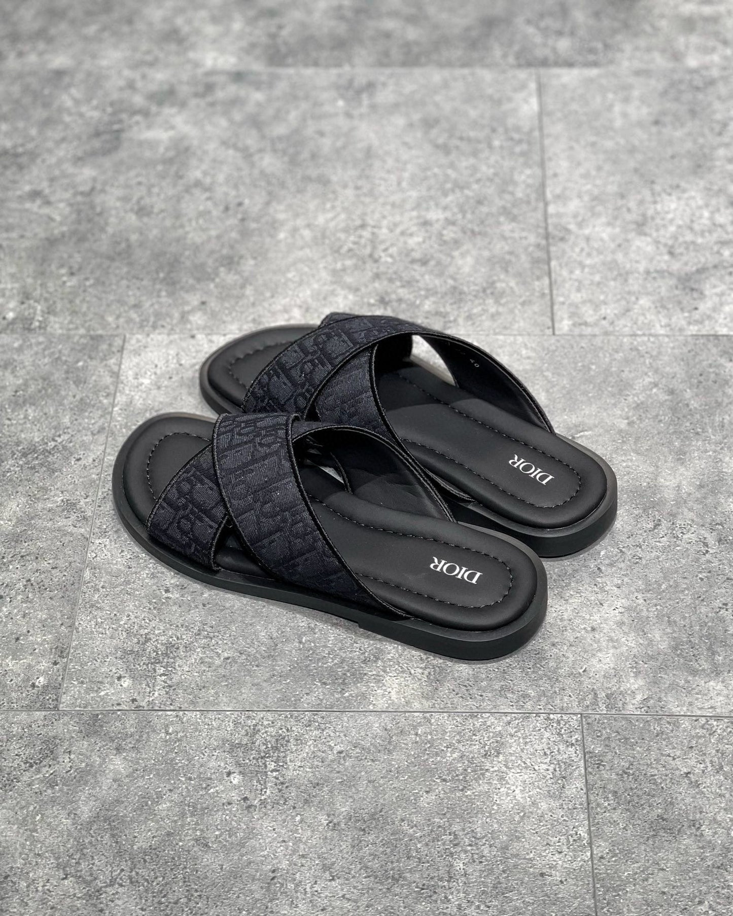 CD SANDALS