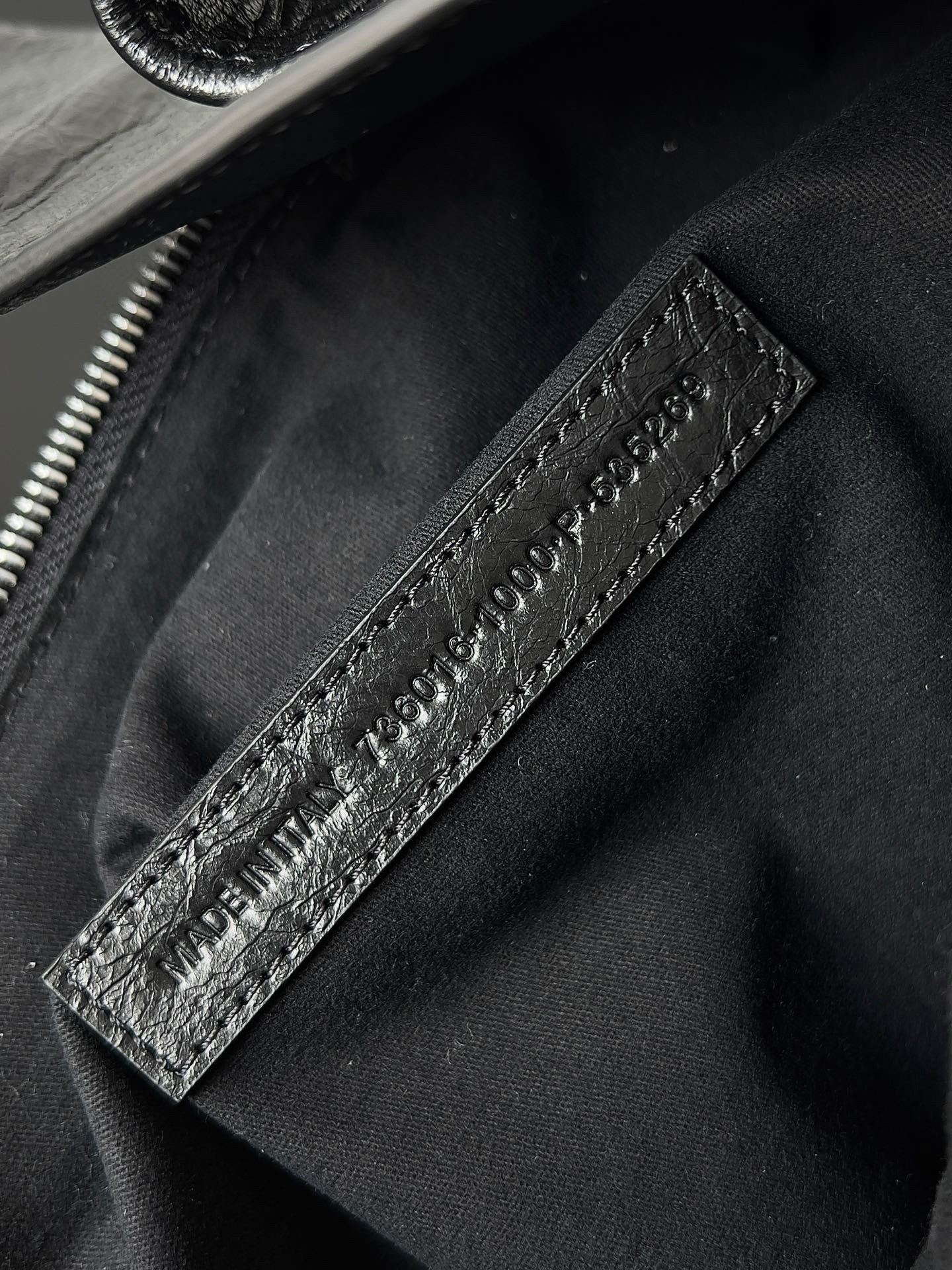 Balenciaga Superbusy Camera Bag