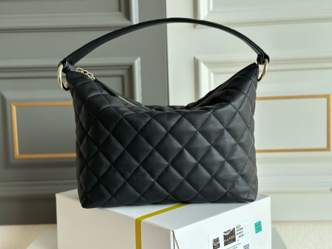 Chanel 23B Hobo Bag