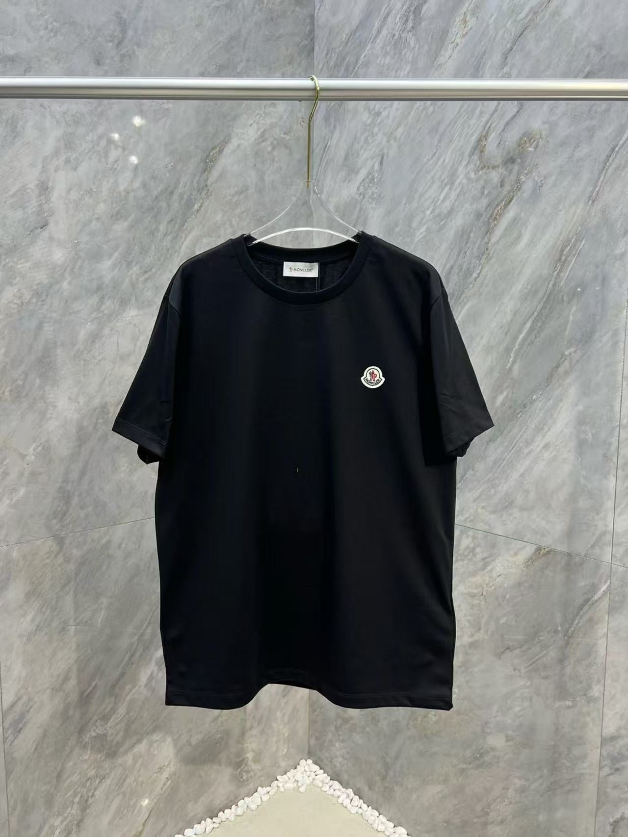 Moncler T-Shirt (Size L / Chest 112)