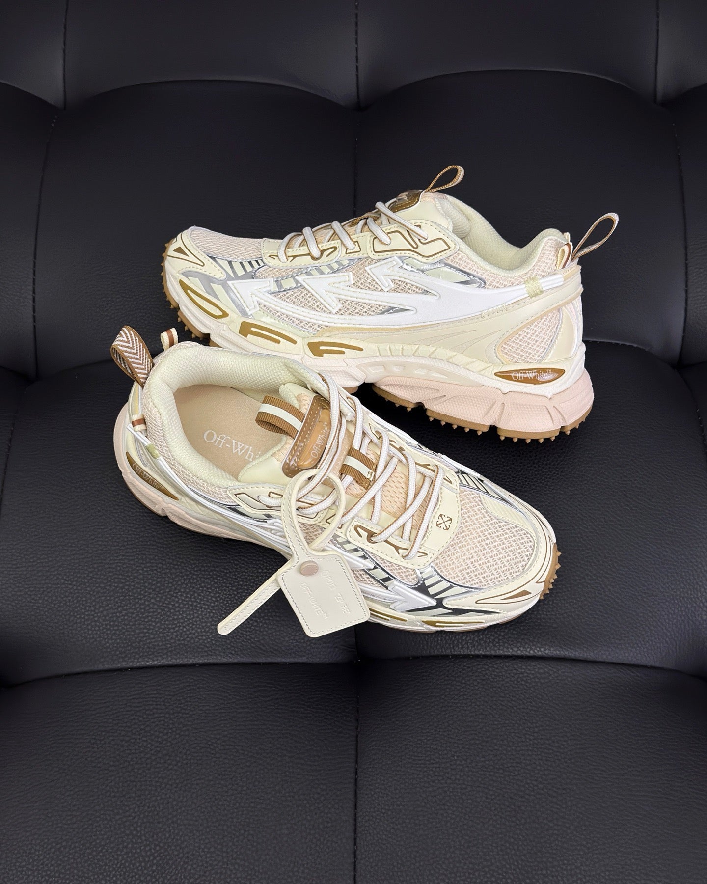 Off-White ODSY 1000 Sneaker