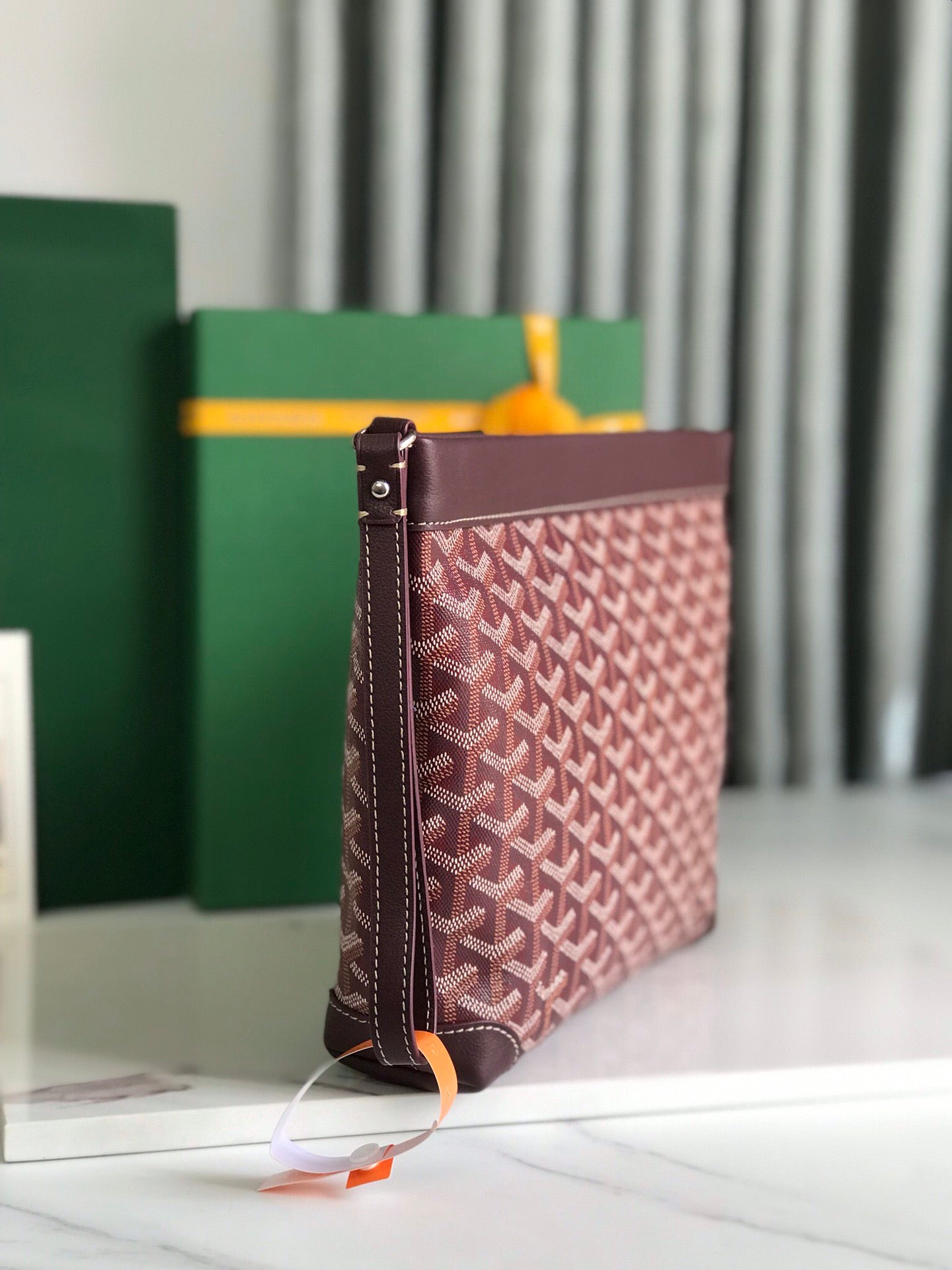 Goyard Conti