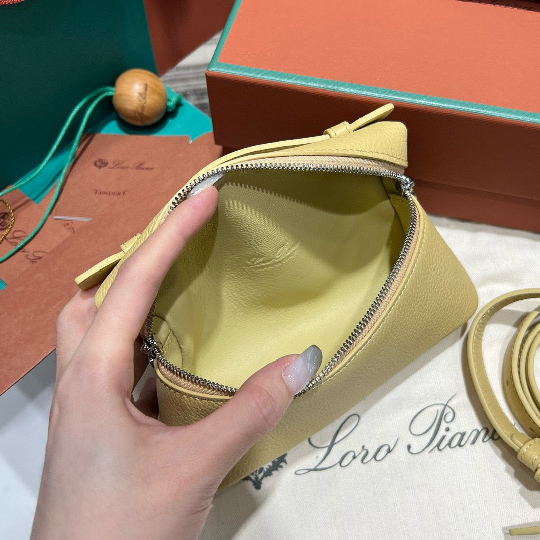 Loro Piana 16 Classic Bag