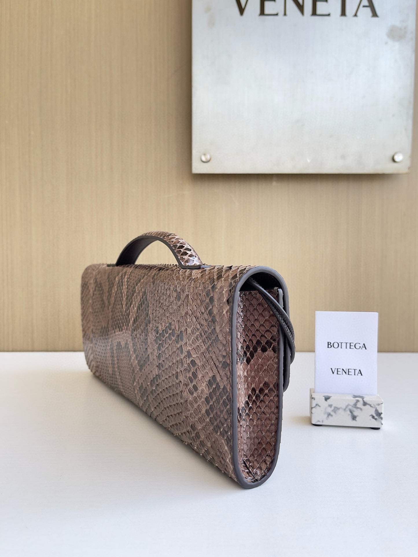 BV Andiamo Clutch Bag