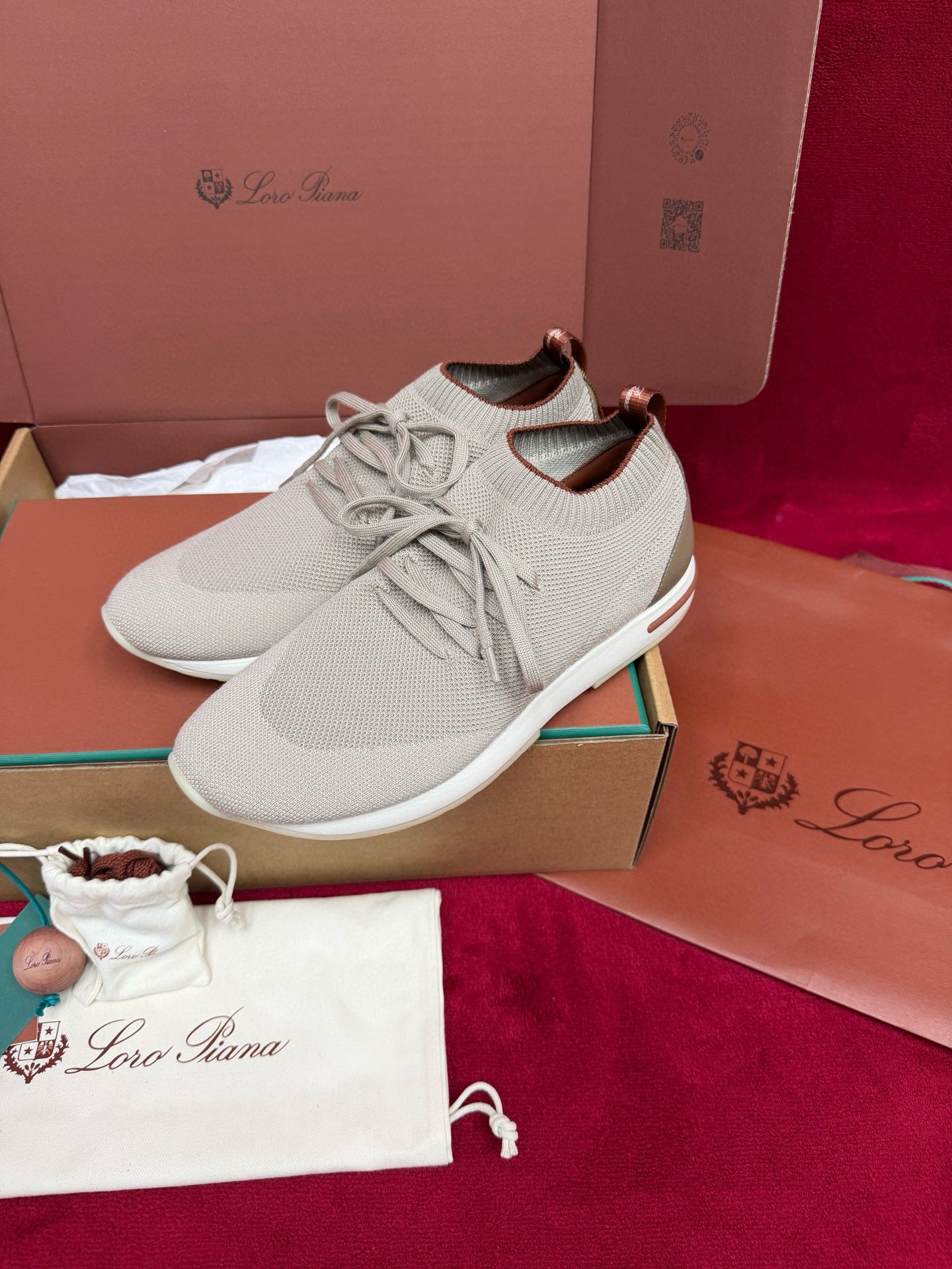 Loro Piana 360 Flexy Walk Sneakers