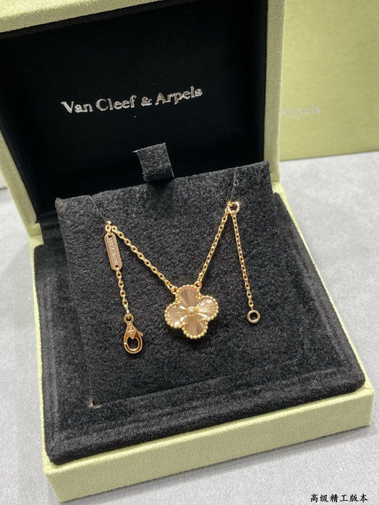 Van Cleef & Arpels Necklace