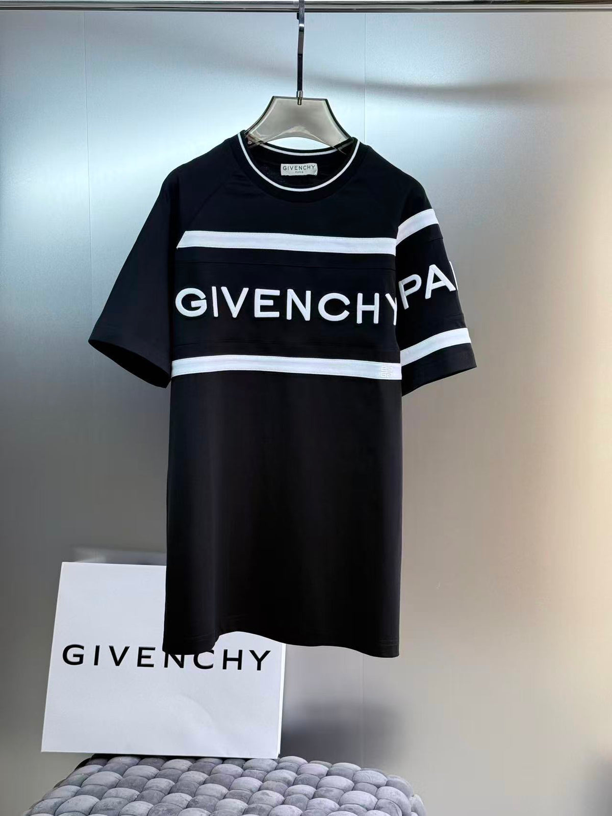 Givenchy T-Shirt