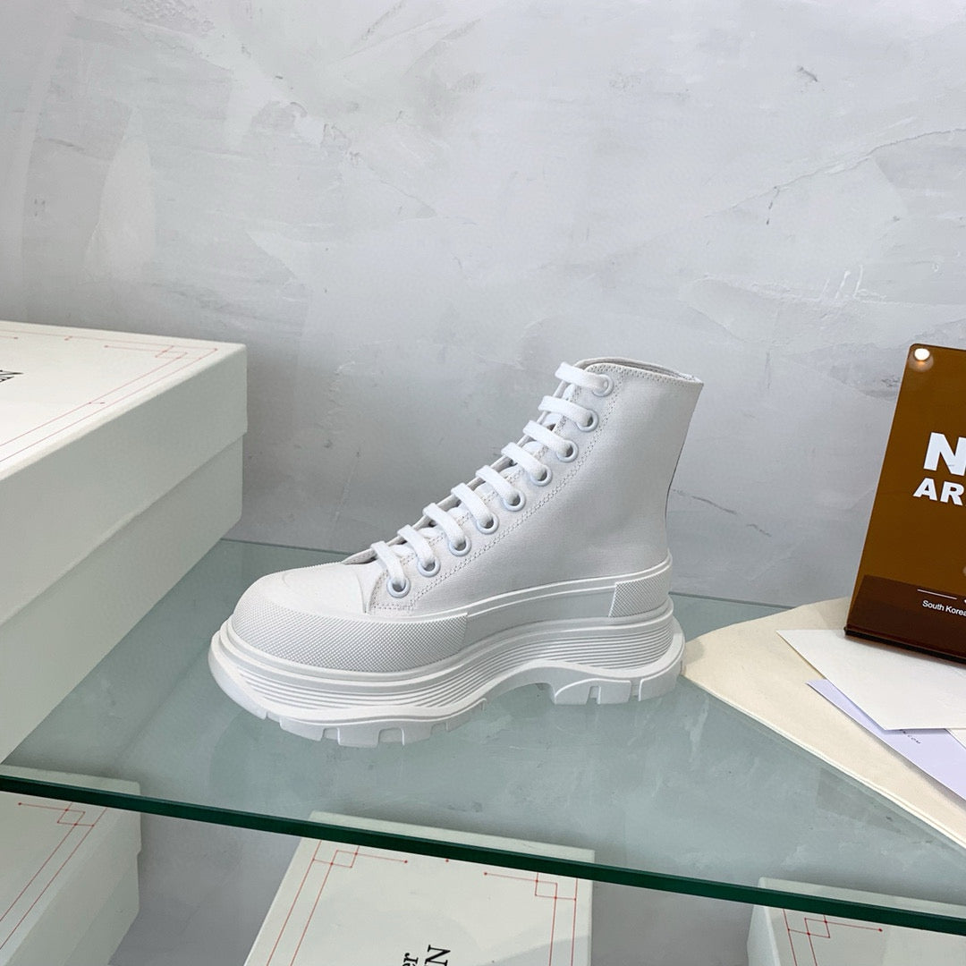 Alexander McQueen Sneakers