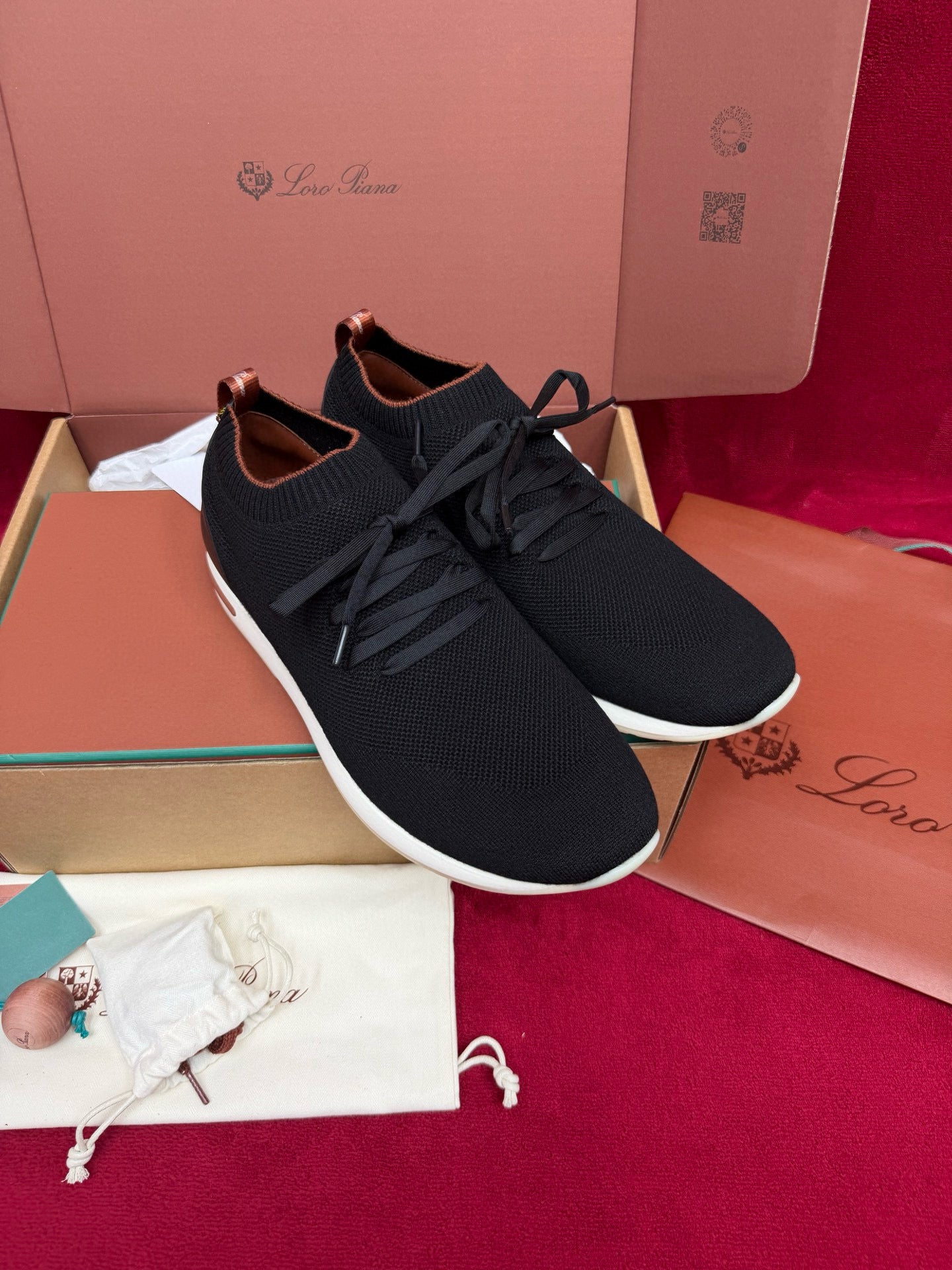 Loro Piana 360 Flexy Walk Sneakers