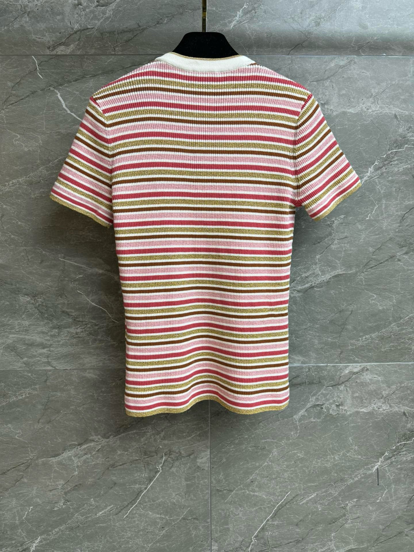 Chanel T-Shirt