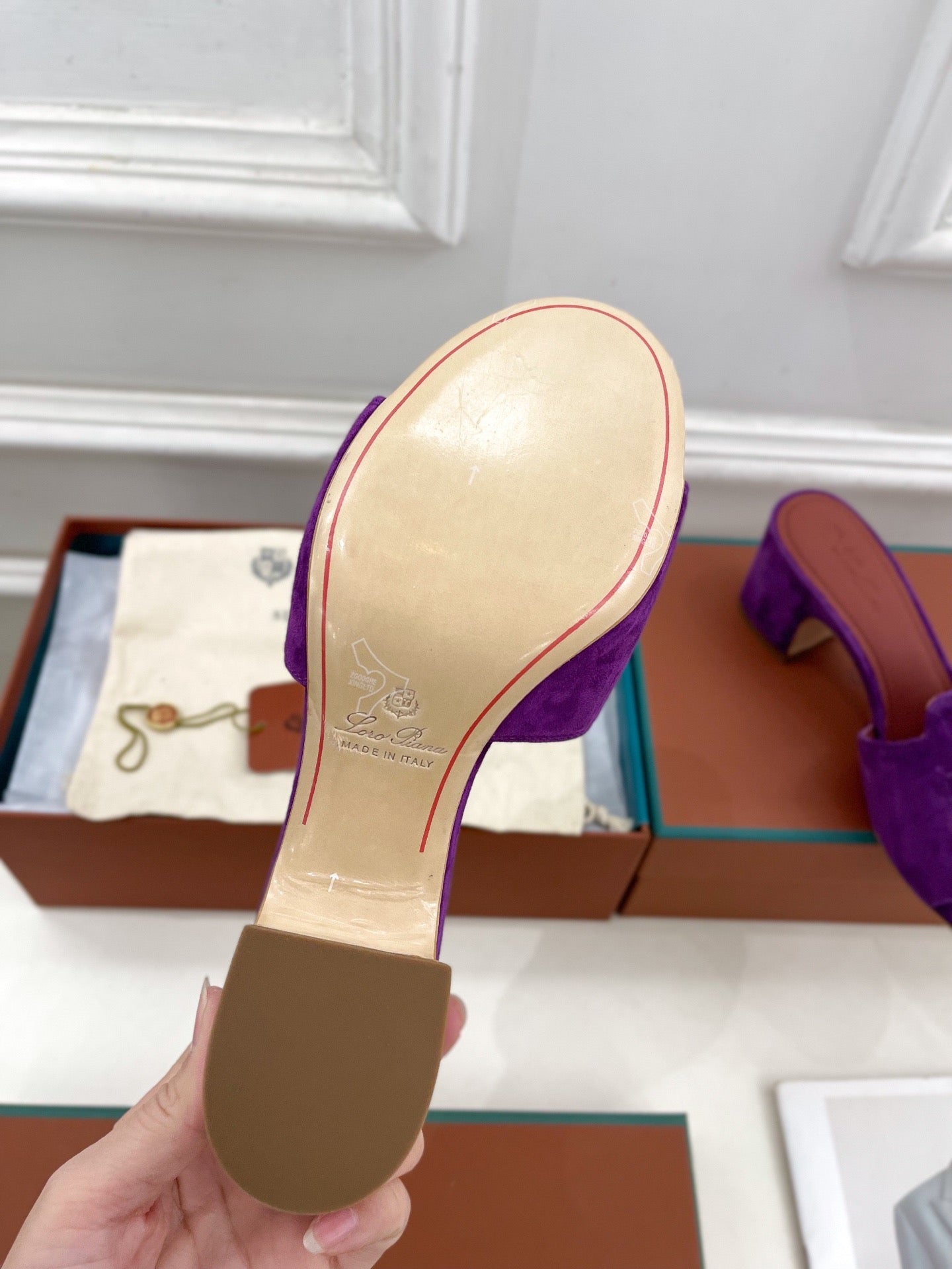 LP Sandals