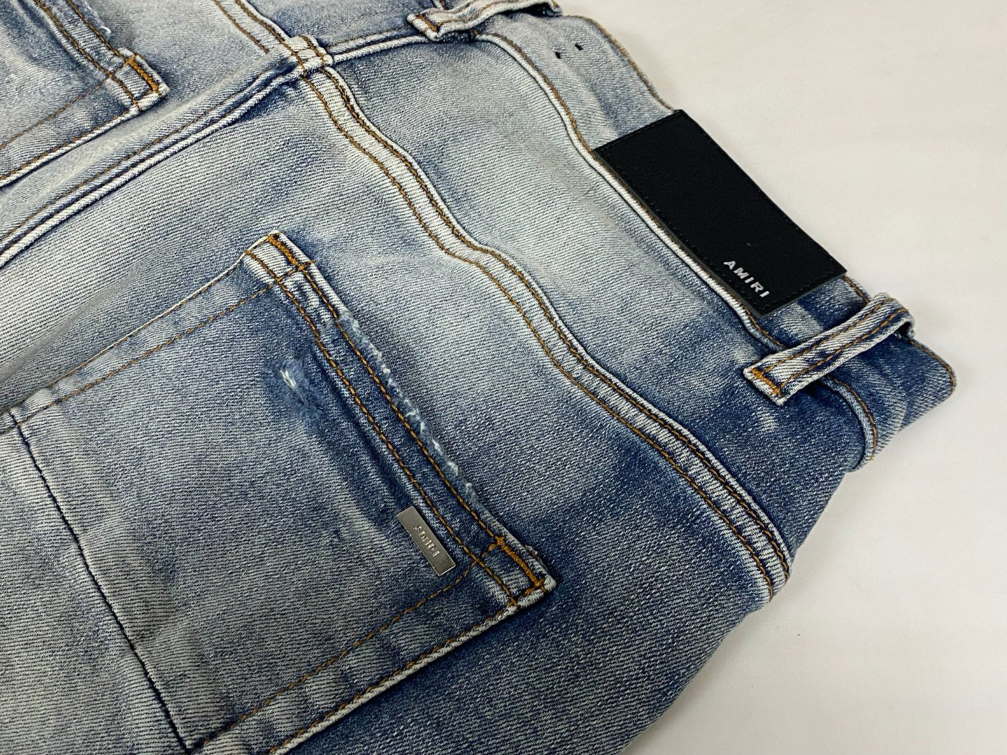Amiri Jeans