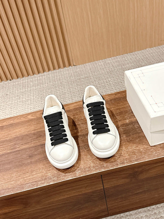 Alexander McQueen Sneakers