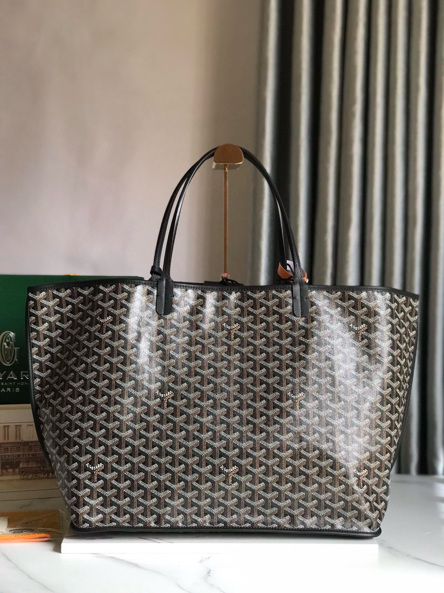 GOYARD REVERSIBLE ANJOU 39*32*19