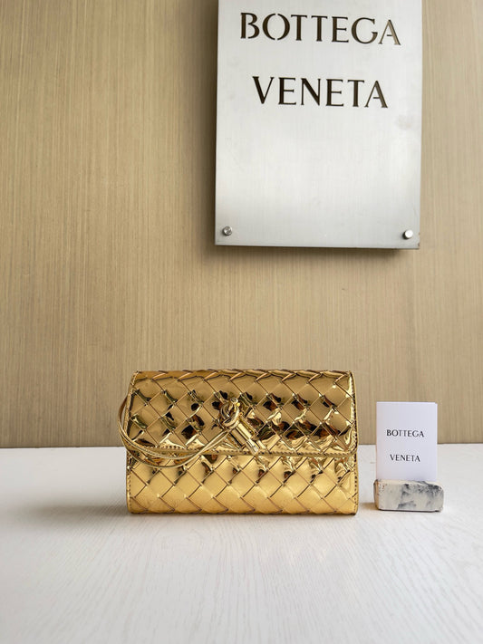 BV Andiamo Clutch Bag
 19x11.5x3cm