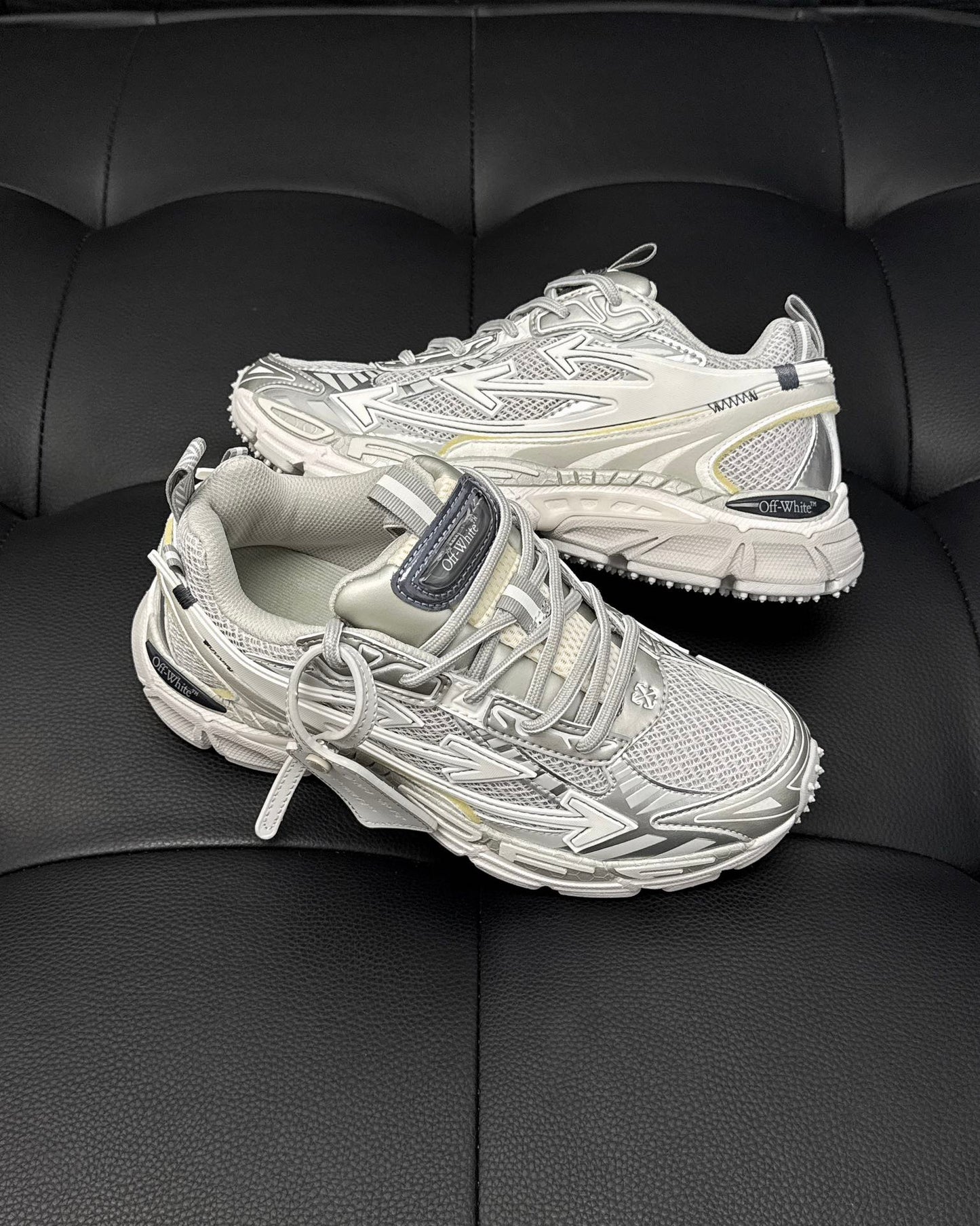 Off-White ODSY 1000 Sneaker