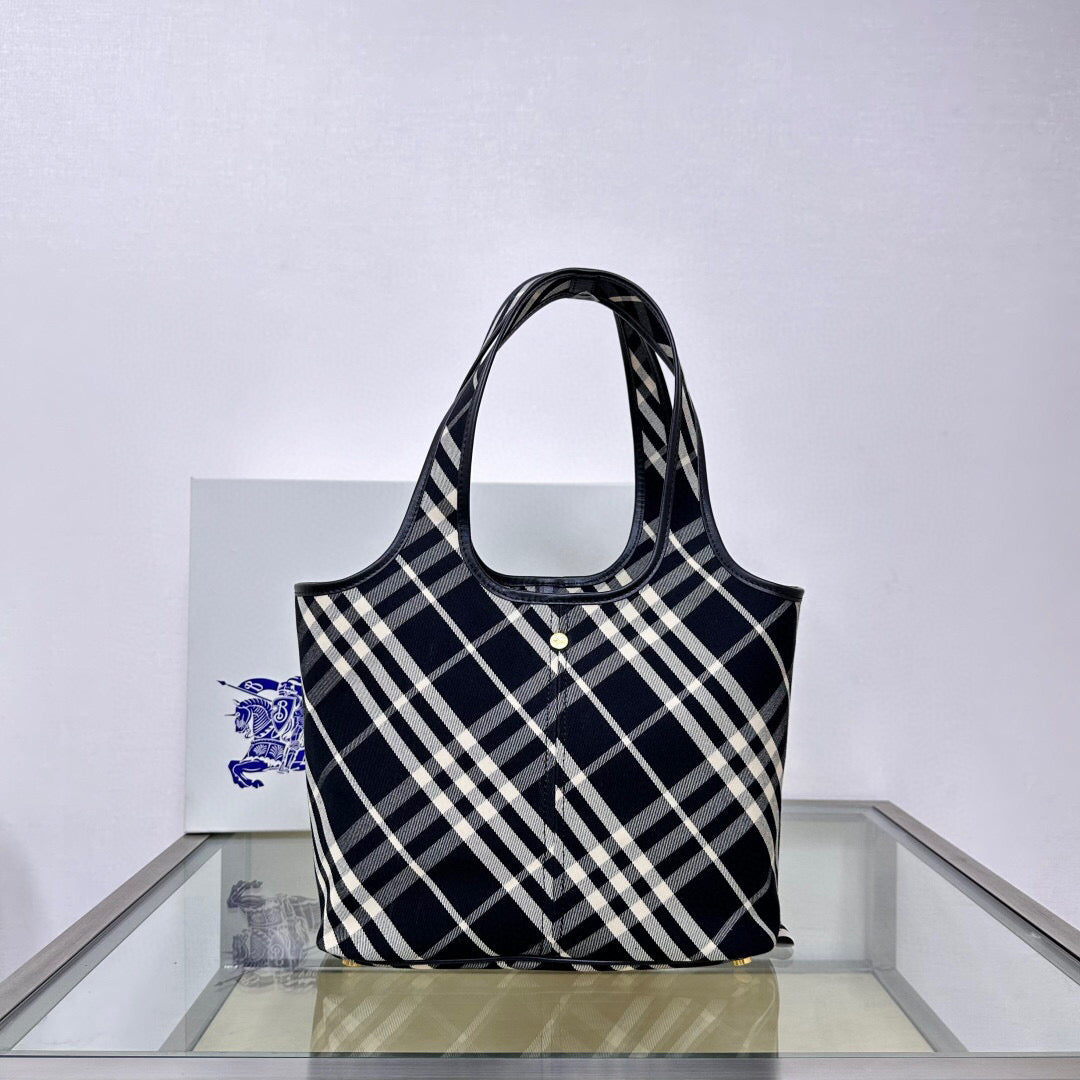 Burberry Shoulder Bag