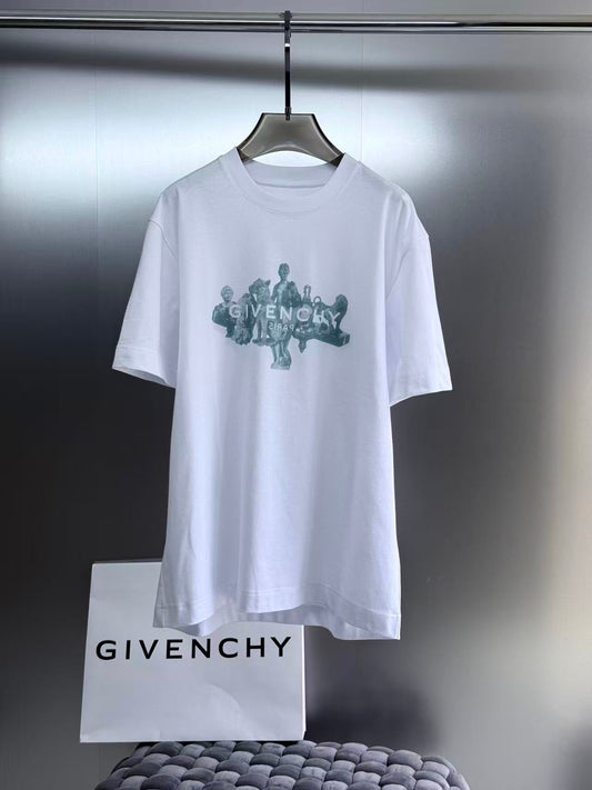Givenchy T-Shirt