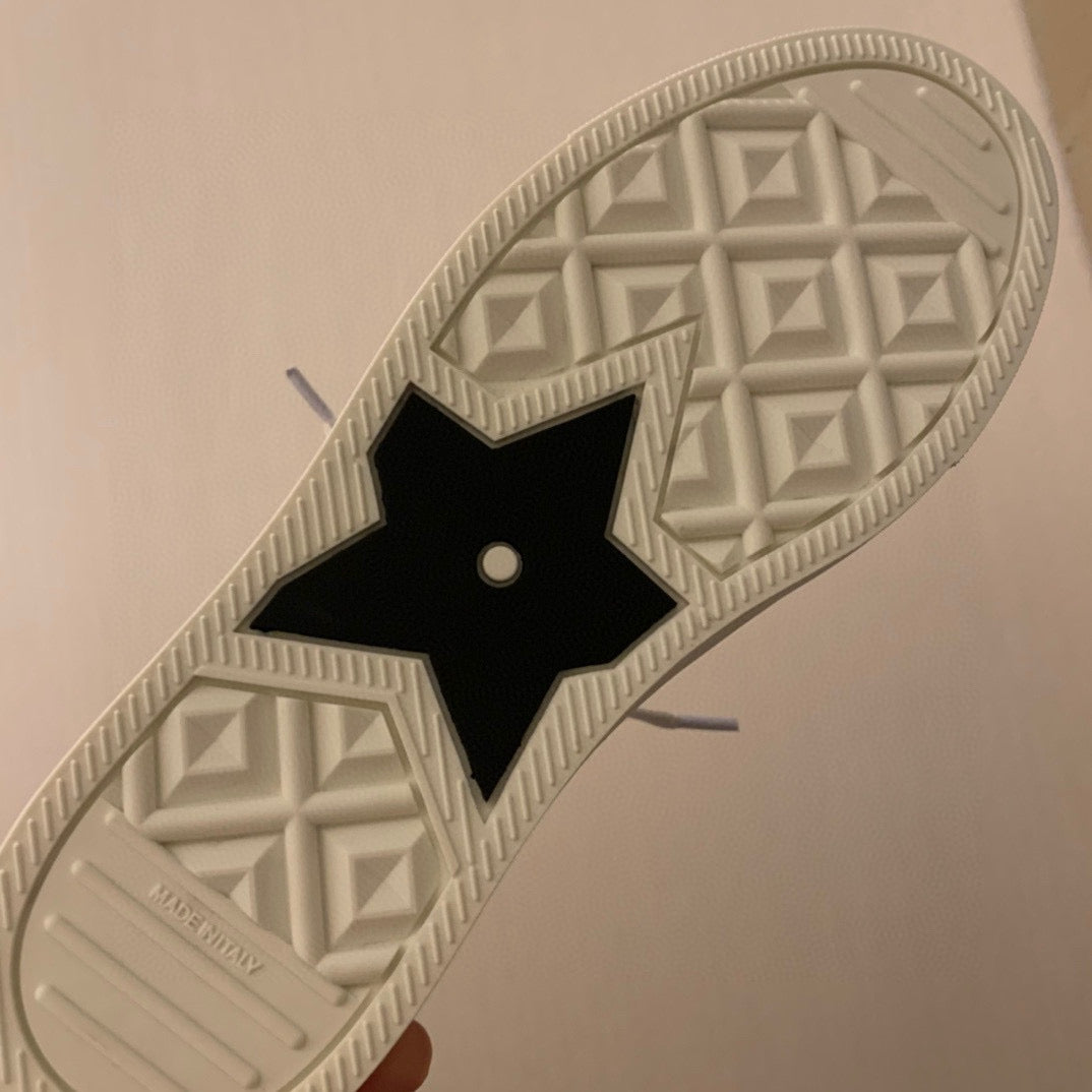 Dior Sneakers