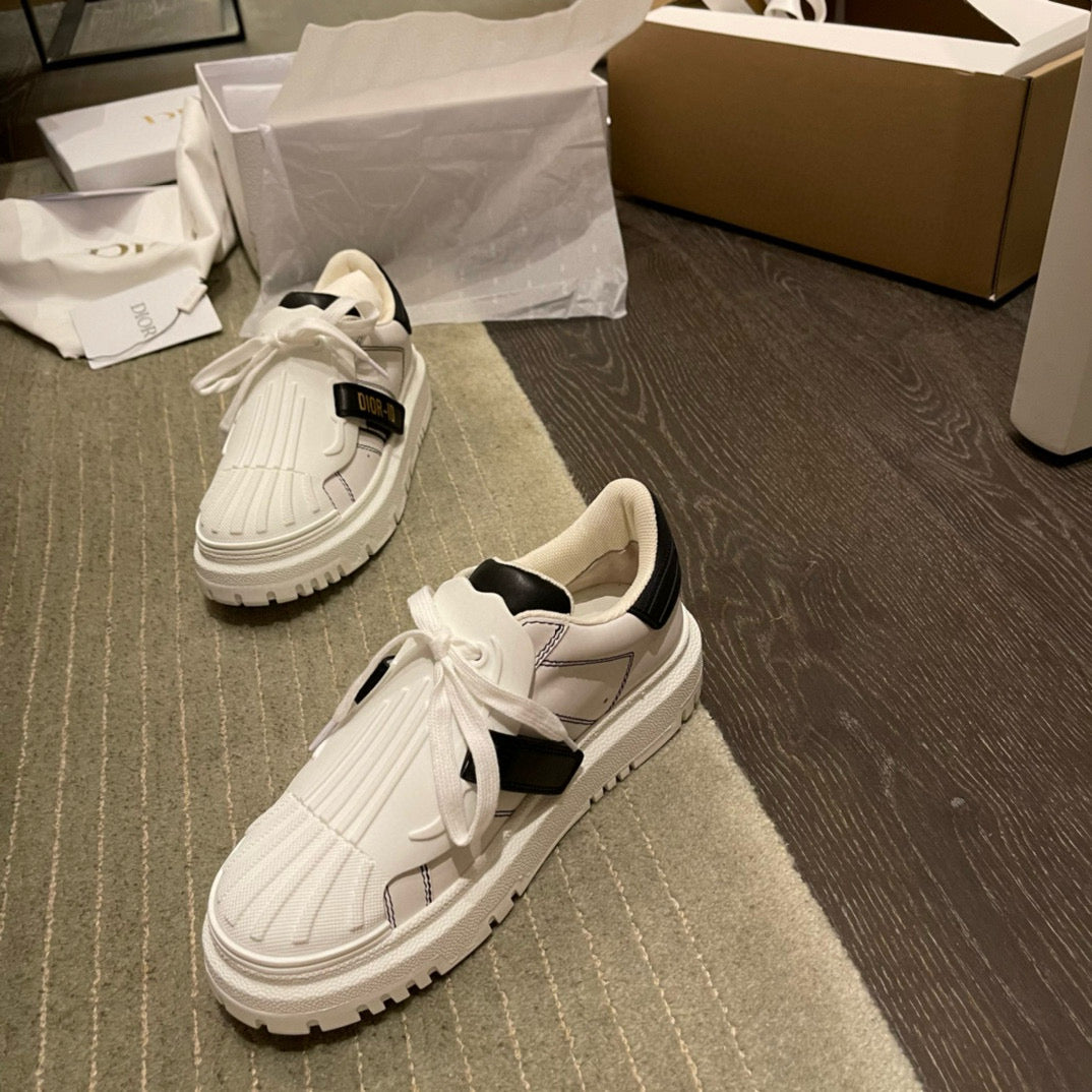Dior Sneakers