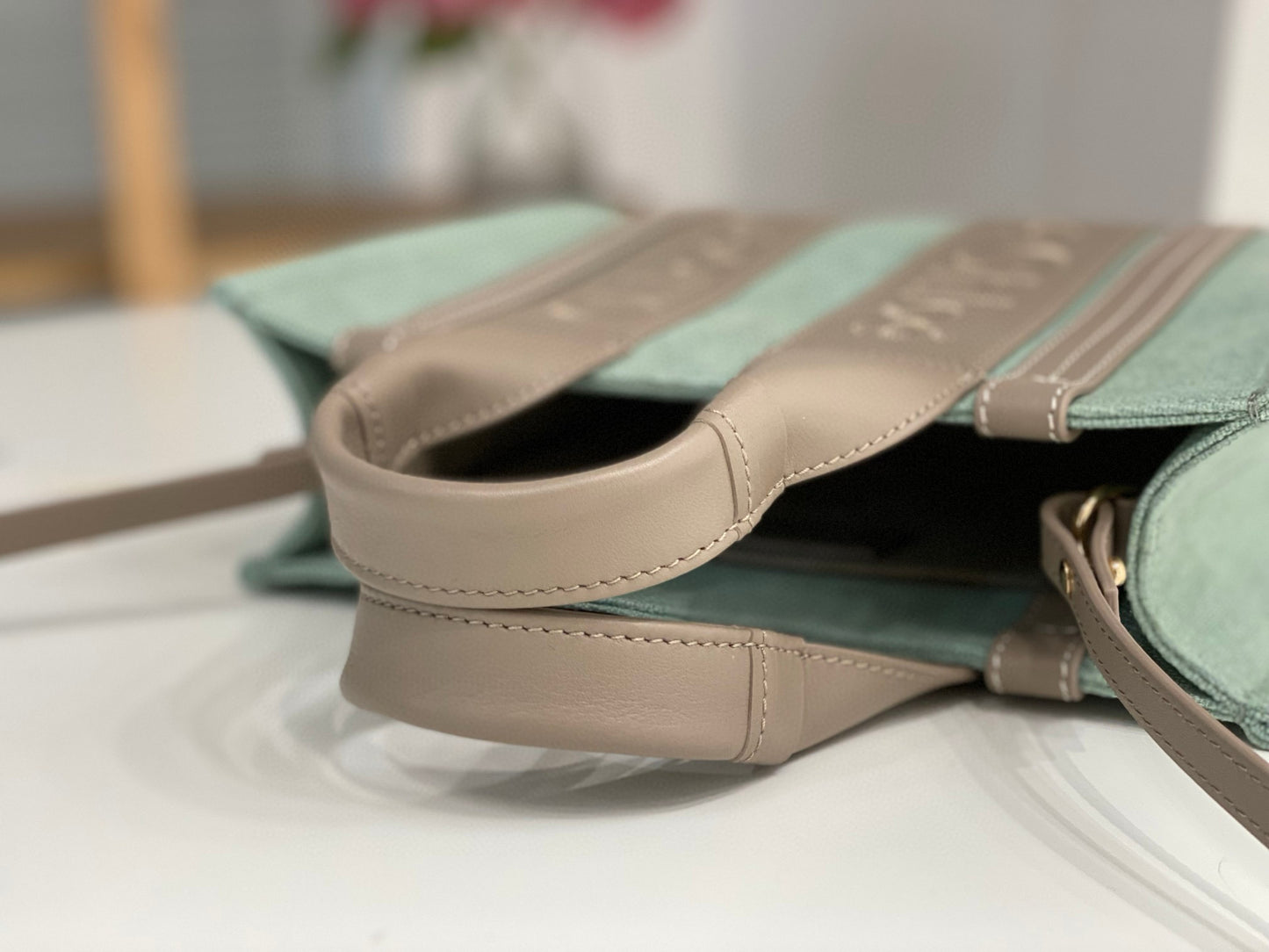 Chloe Woody Tote Bag