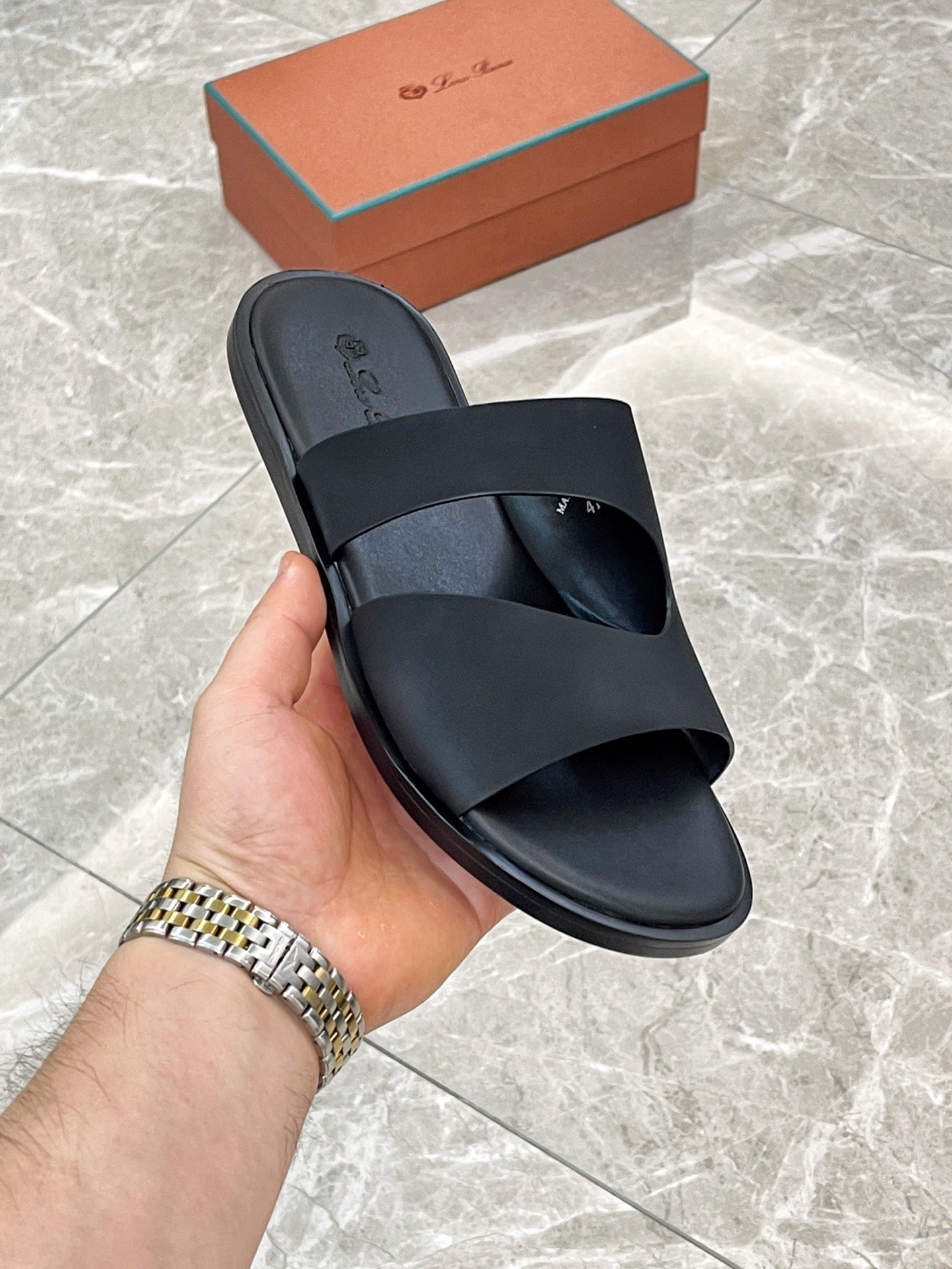LP Sandals