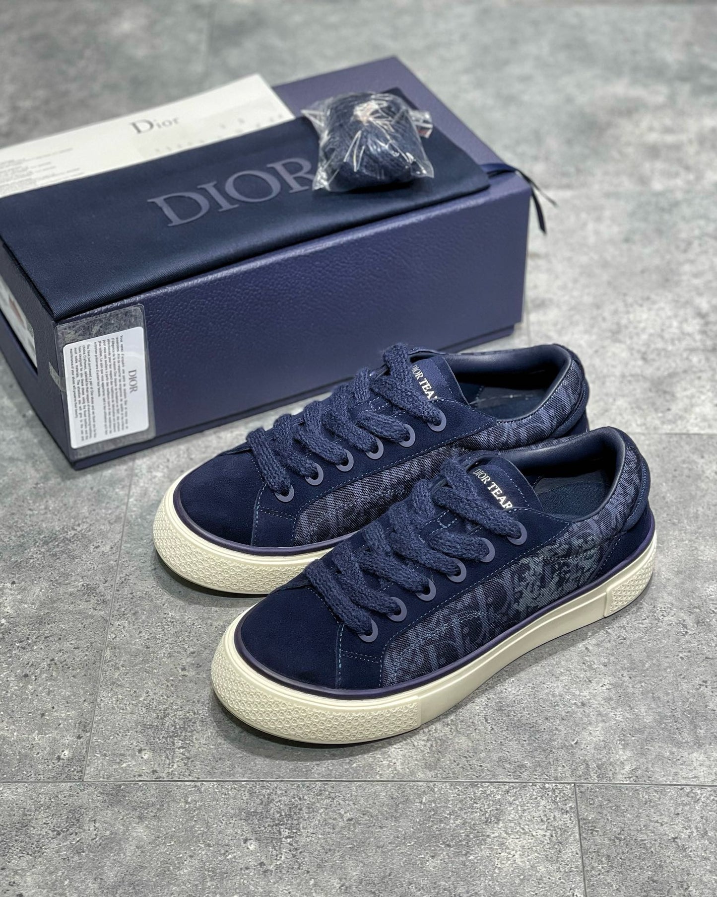 Dior Sneakers