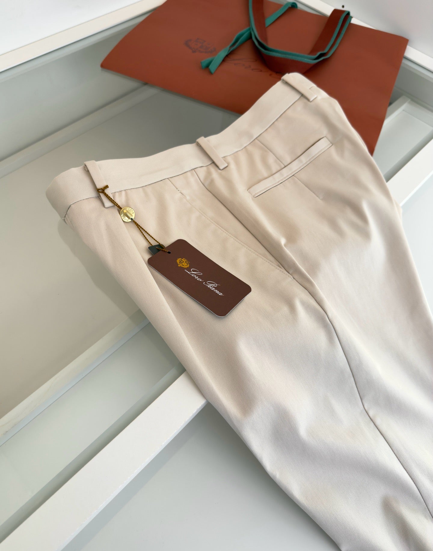 LP Long Pants