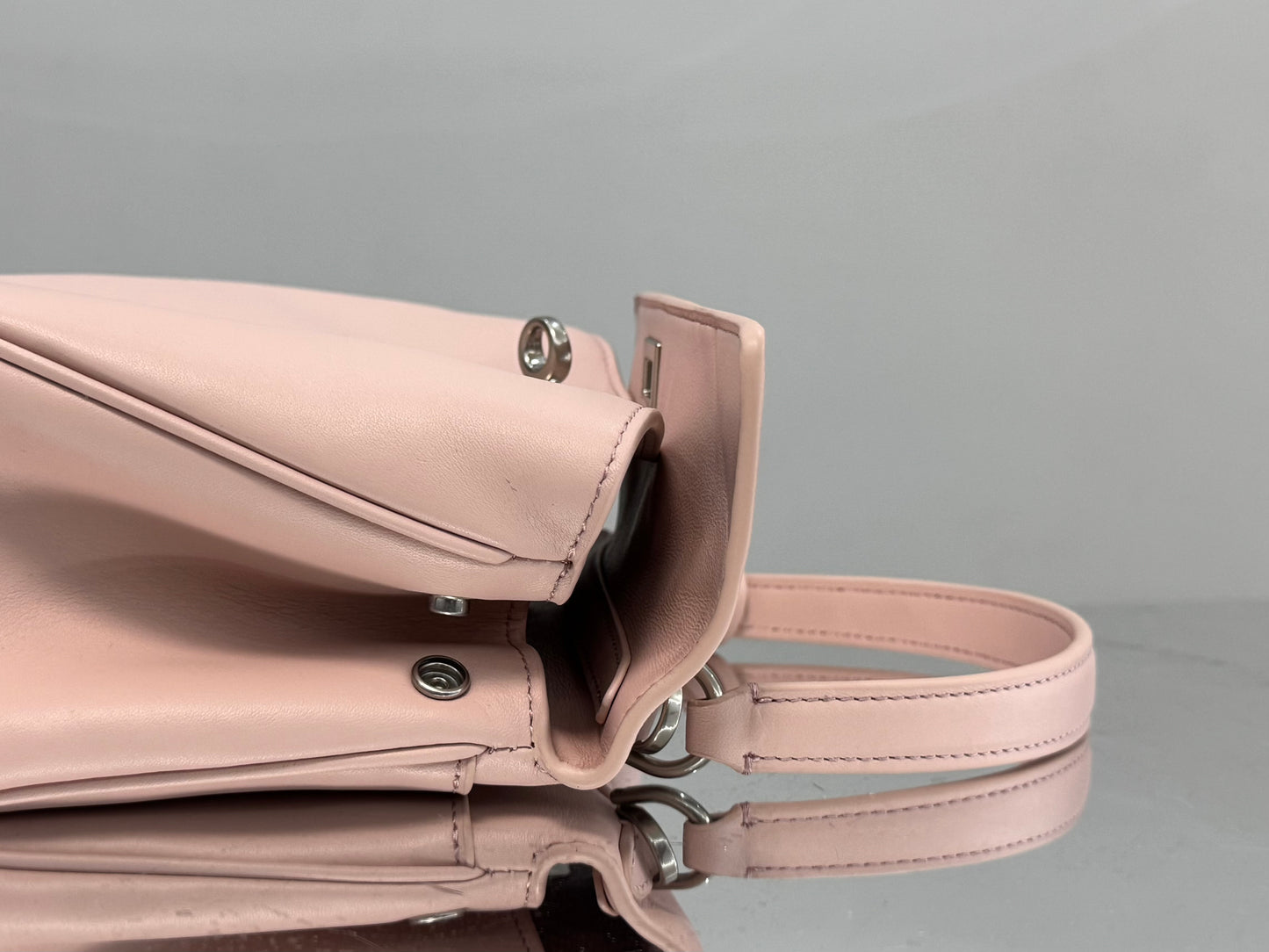 Balenciaga Rodeo Handbag 22x9.9x8.3cm