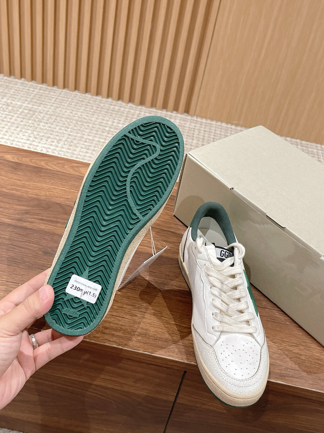 Golden Goose Sneaker