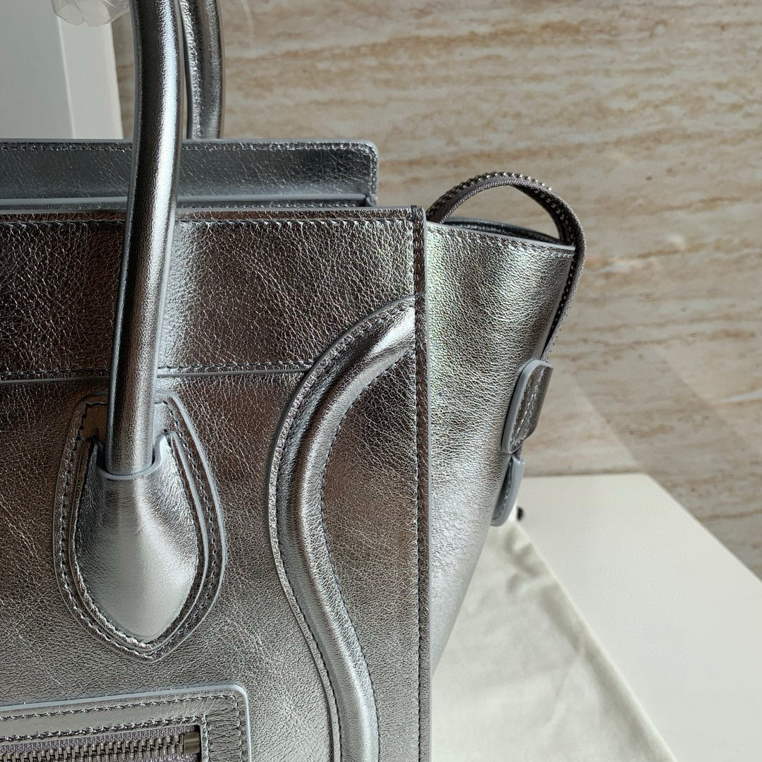 Celine Duffel