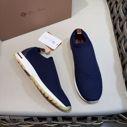 LP Sneakers