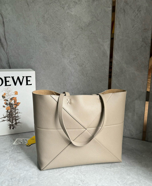 Loewe Puzzle Fold Tote Bag(31.5x12.5x29cm)