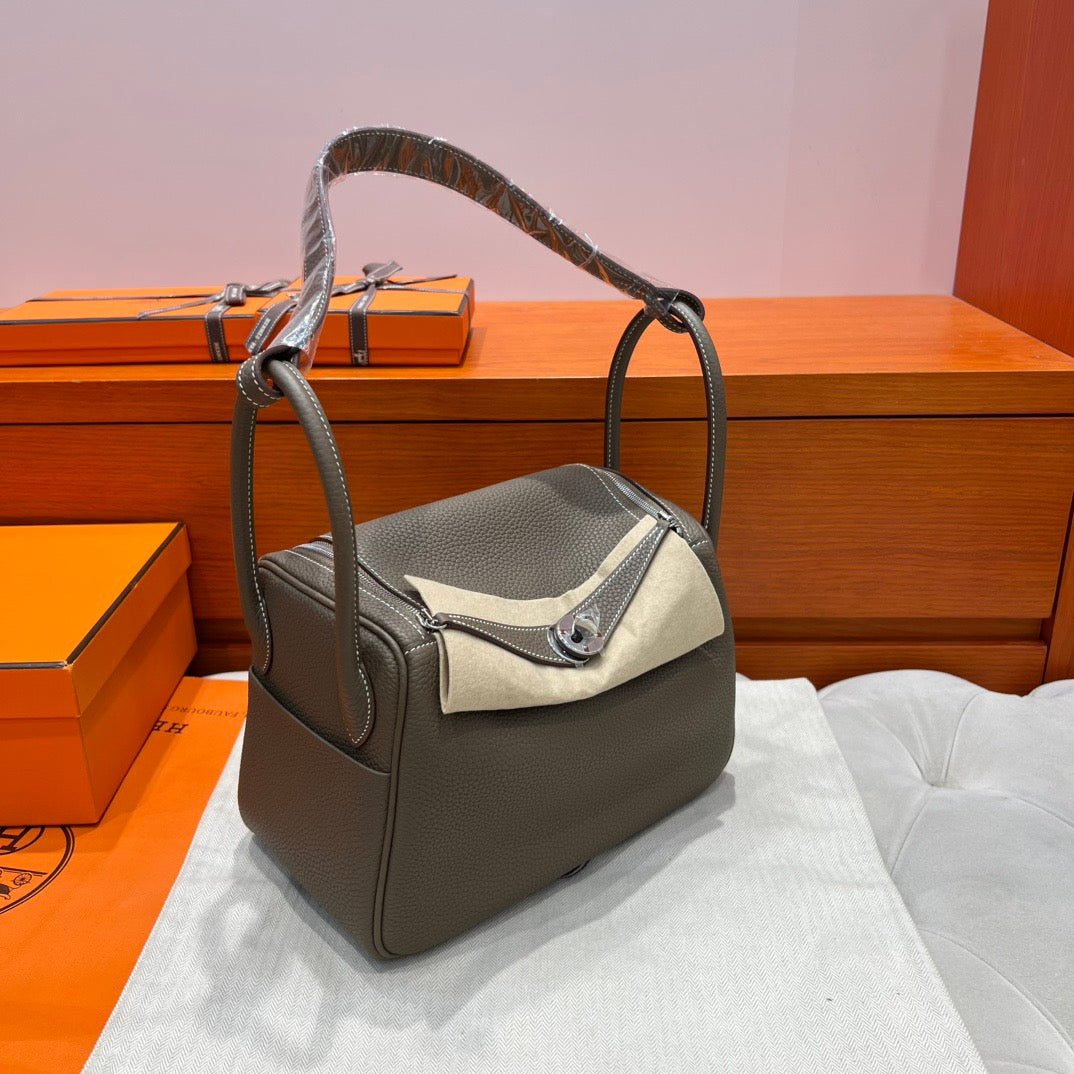 Hermes Lindy 26