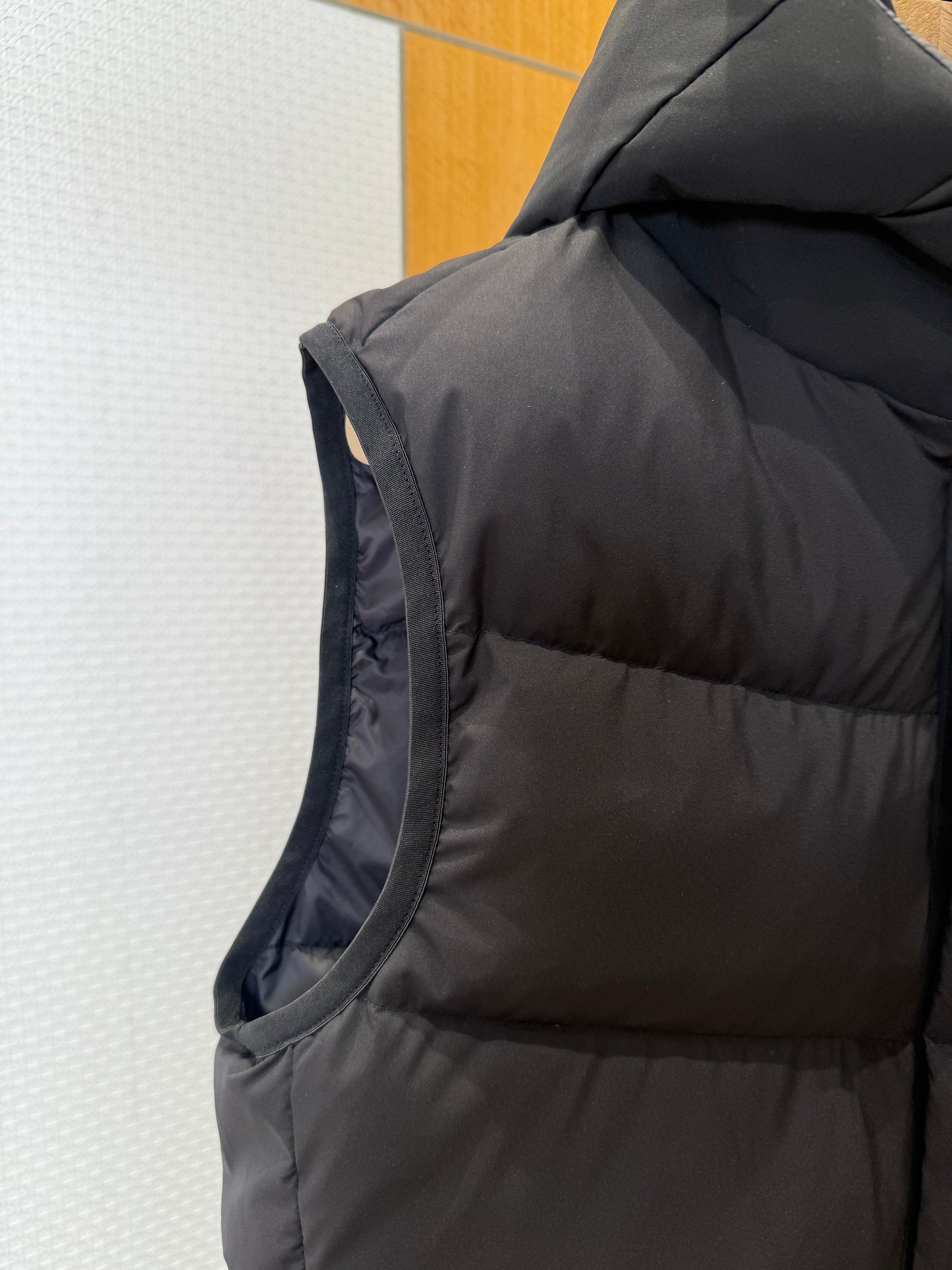 Moncler Insulated Vest Jacket