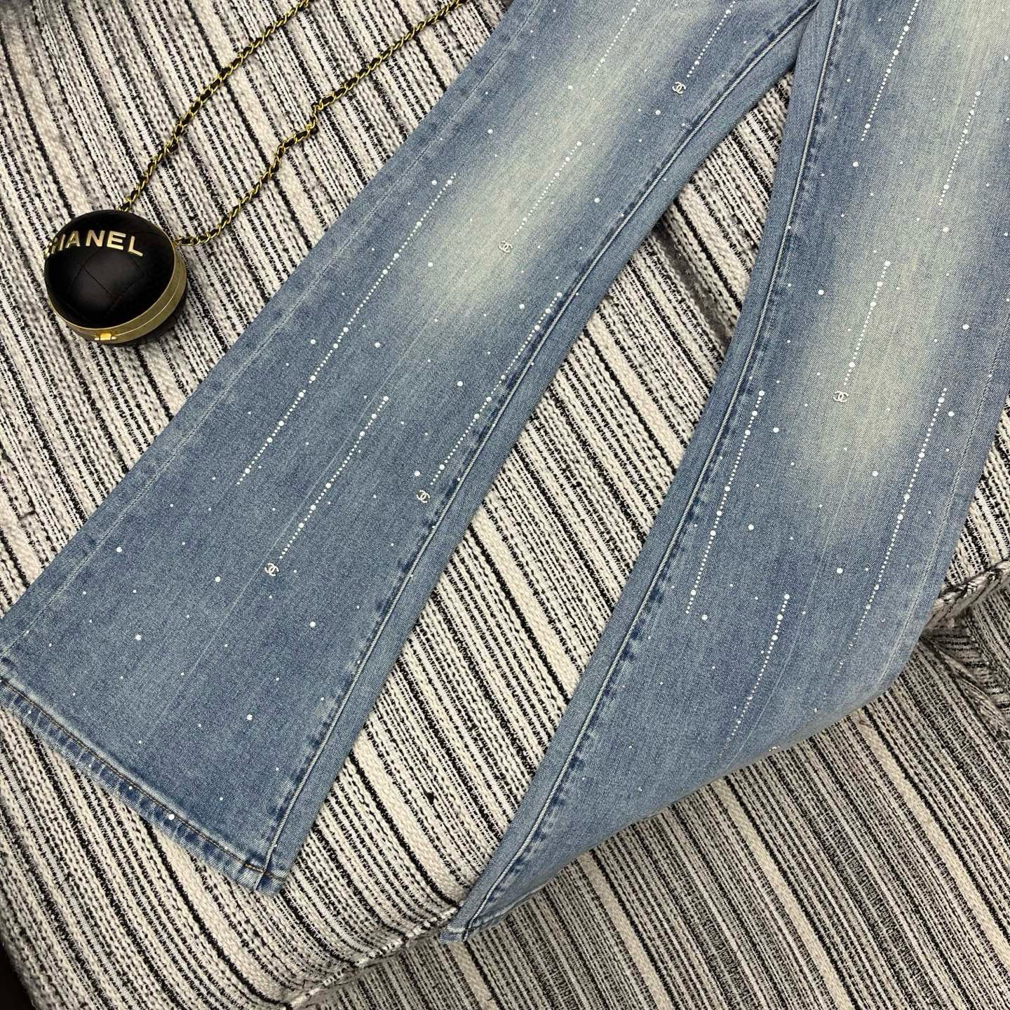 Chanel Jeans