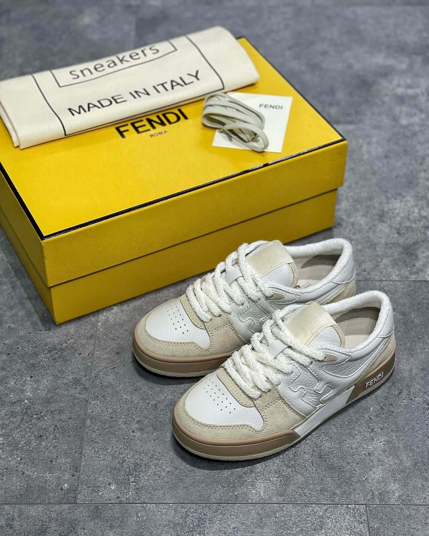 Fendi Sneakers