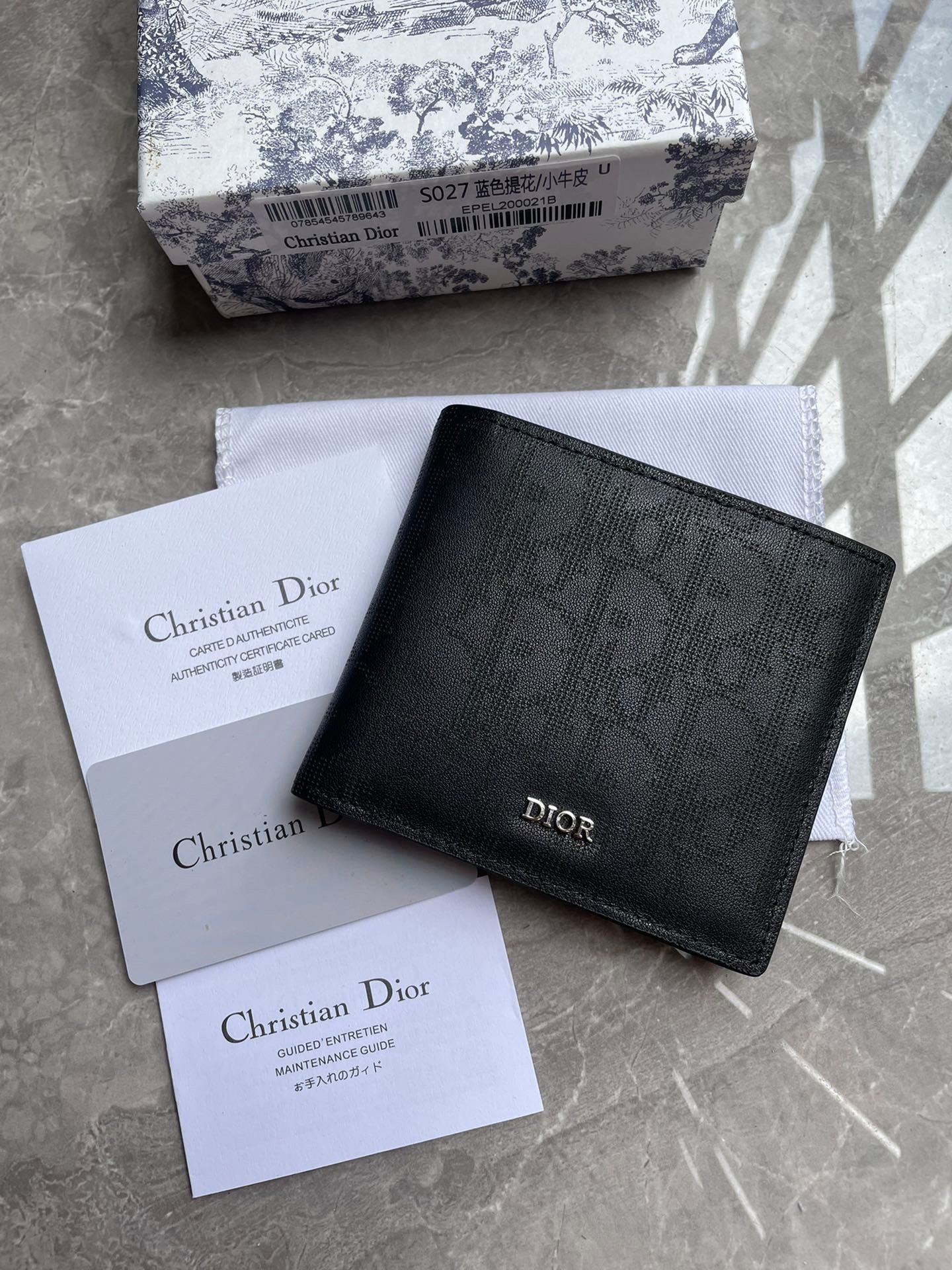 Dior Wallet