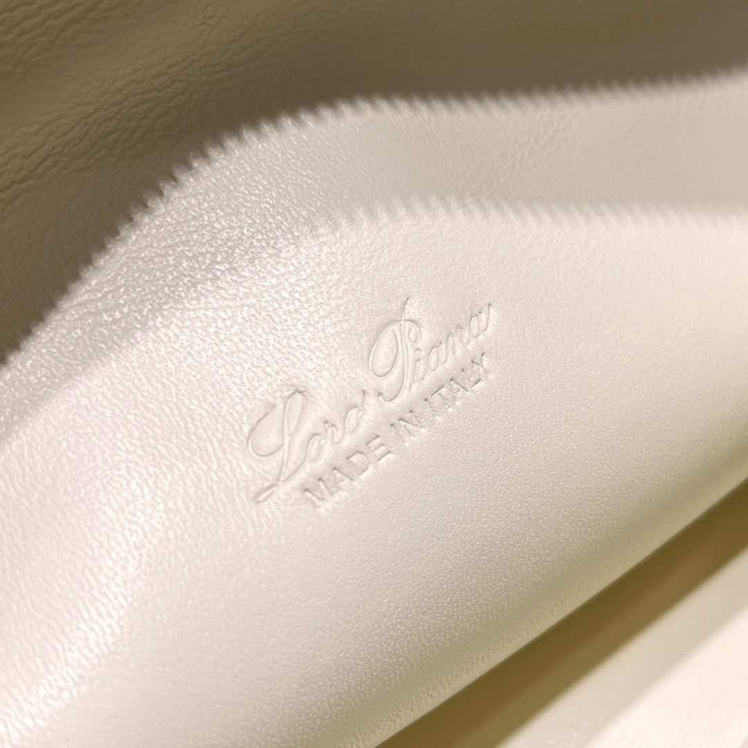 Loro Piana 19 Classic Case Bag