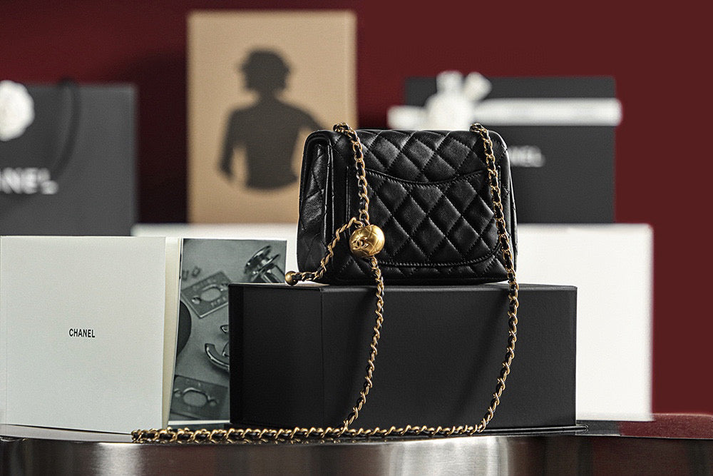 Chanel CF Bag (13x18x7cm)