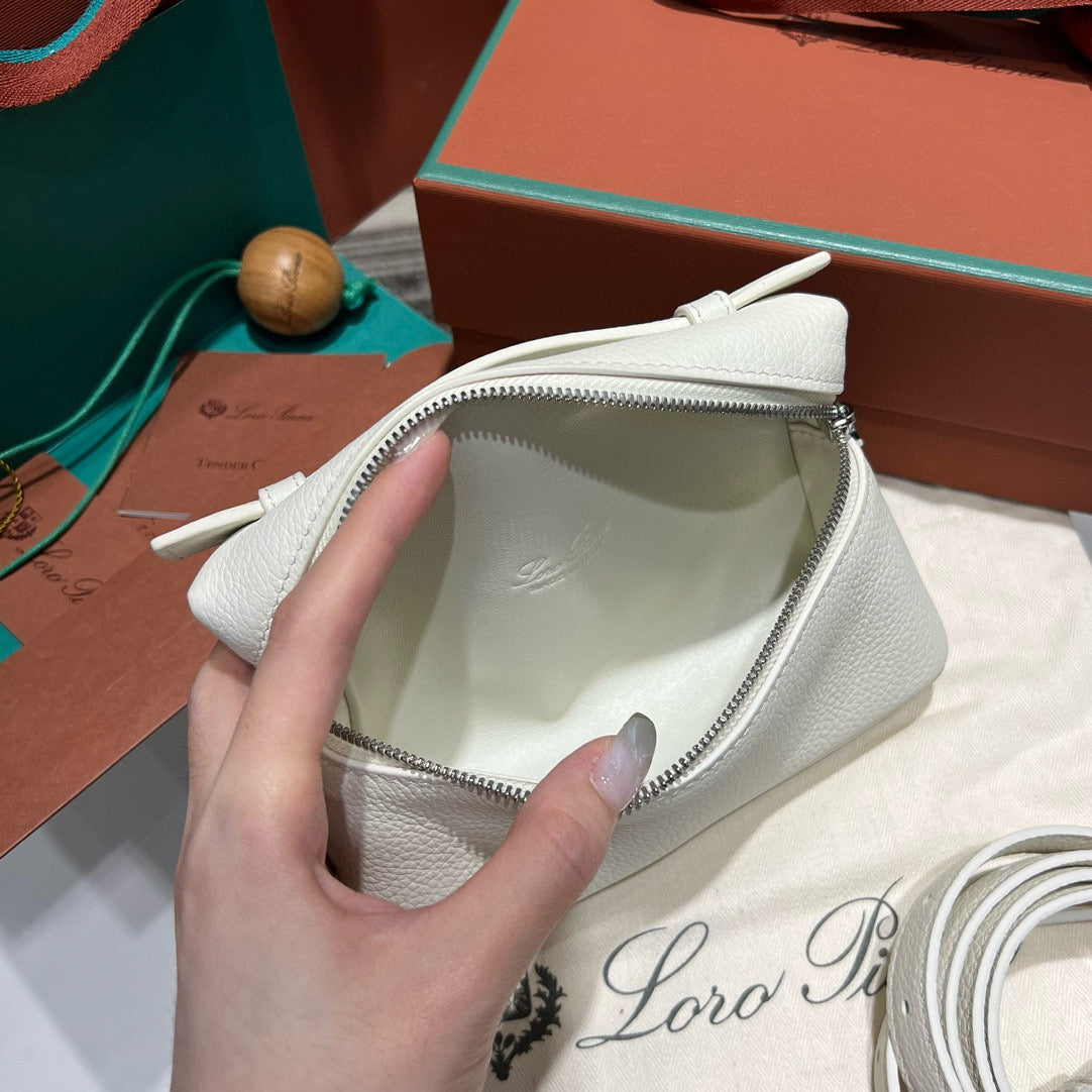 Loro Piana 16 Classic Bag