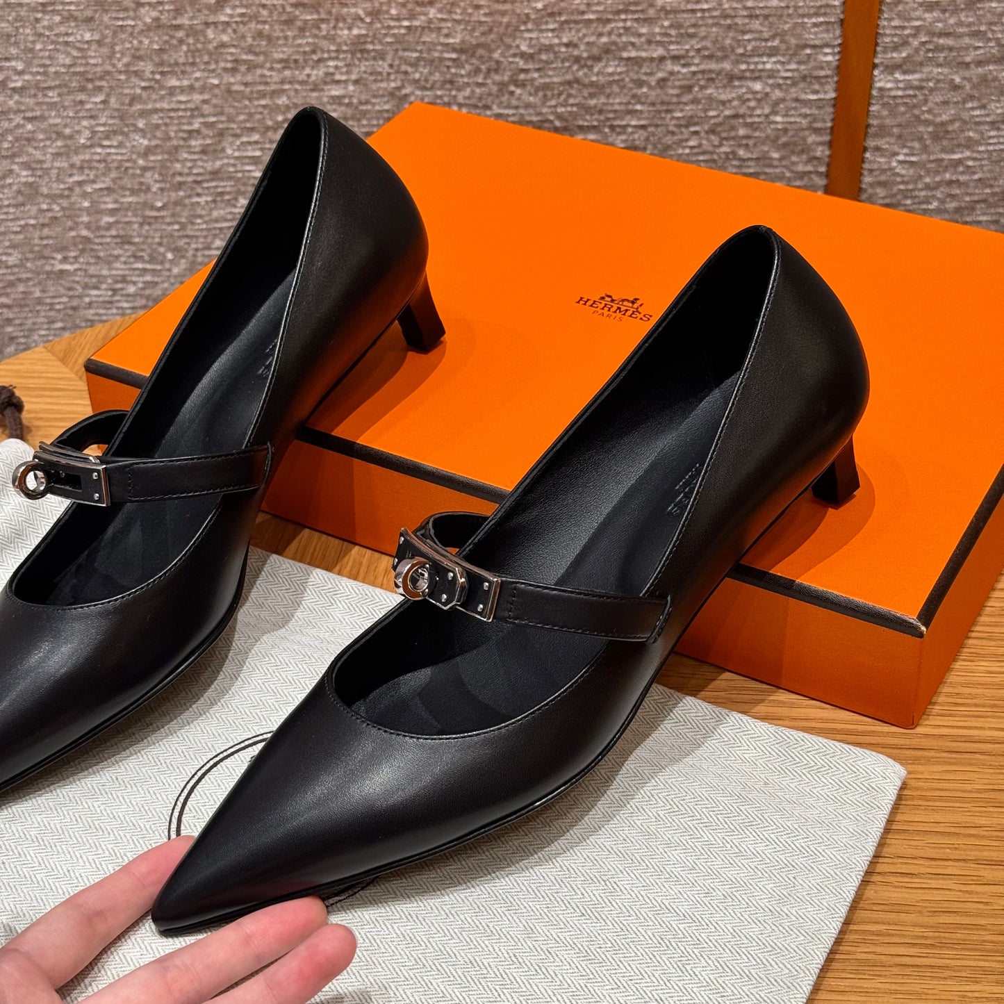 Hermes Heels