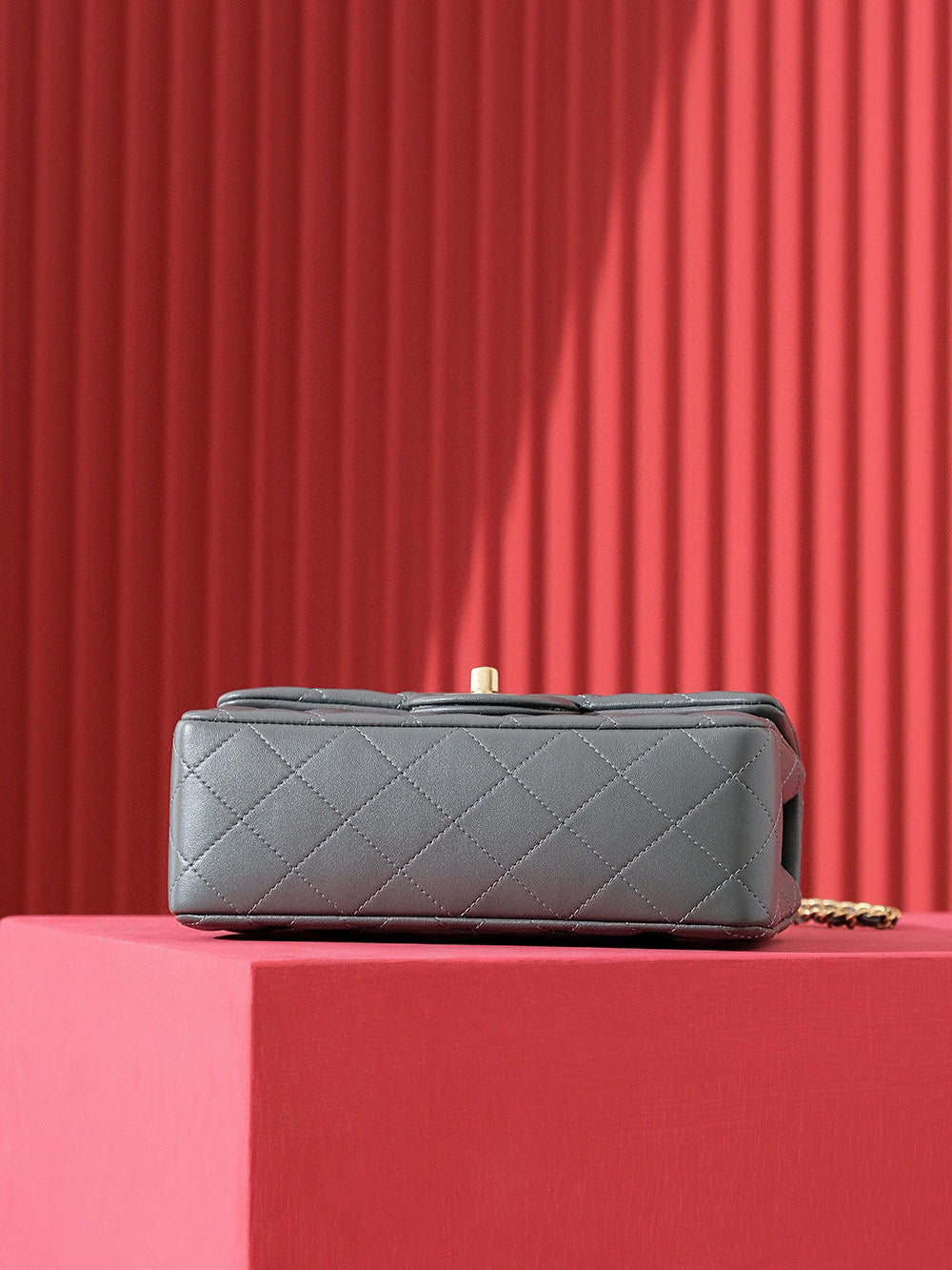 Chanel CF Handle Mini (12x20x6cm)