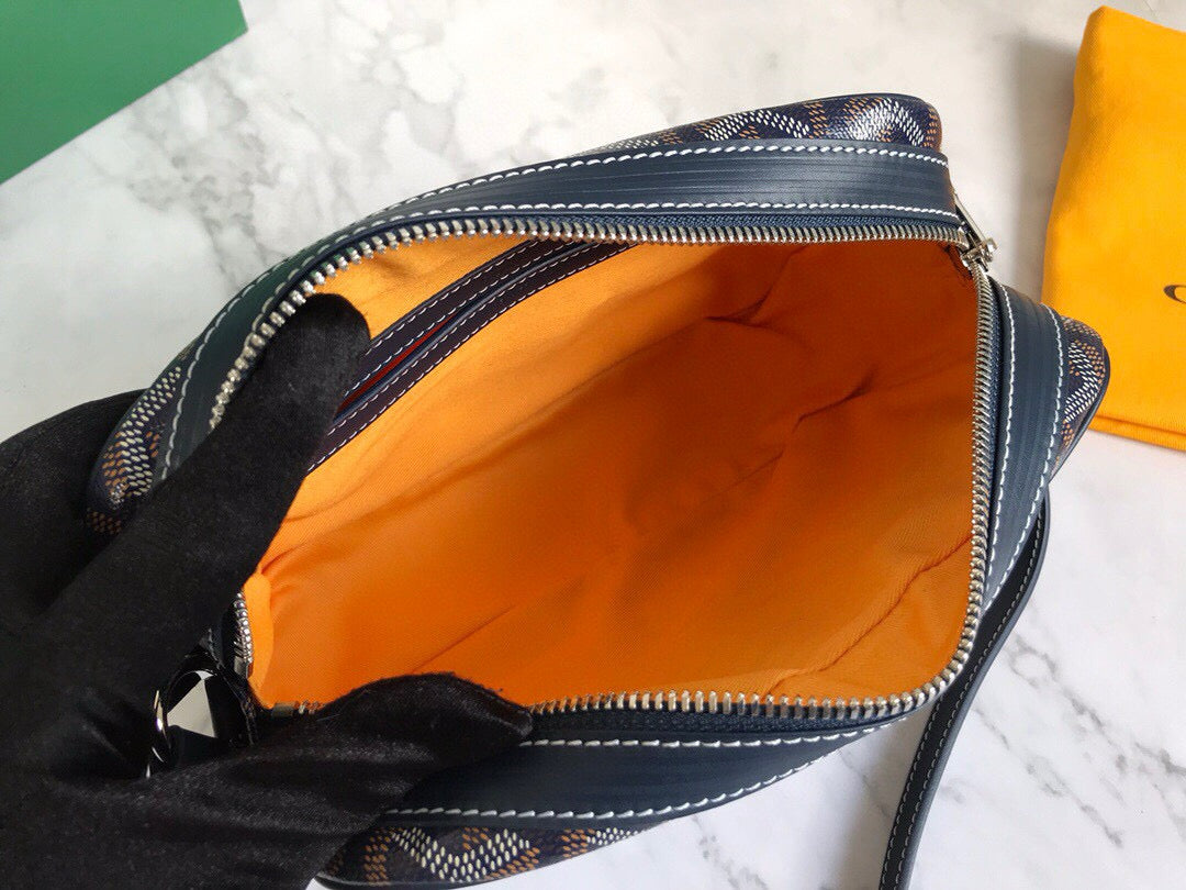 GOYARD CAP-VERT PM BAG