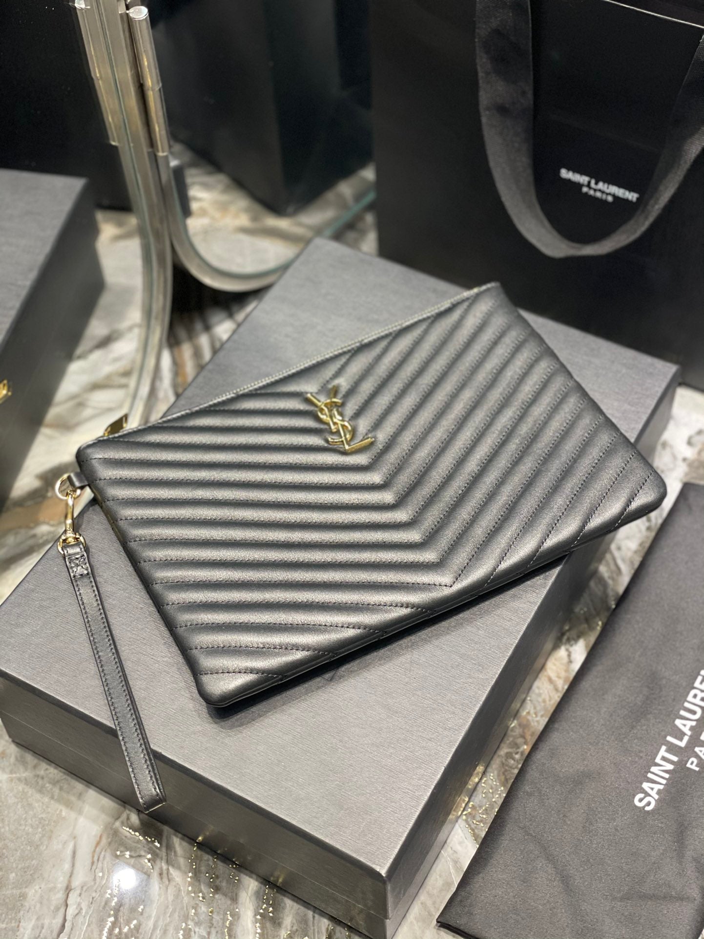 YSL Wallet 30×21.5×2cm